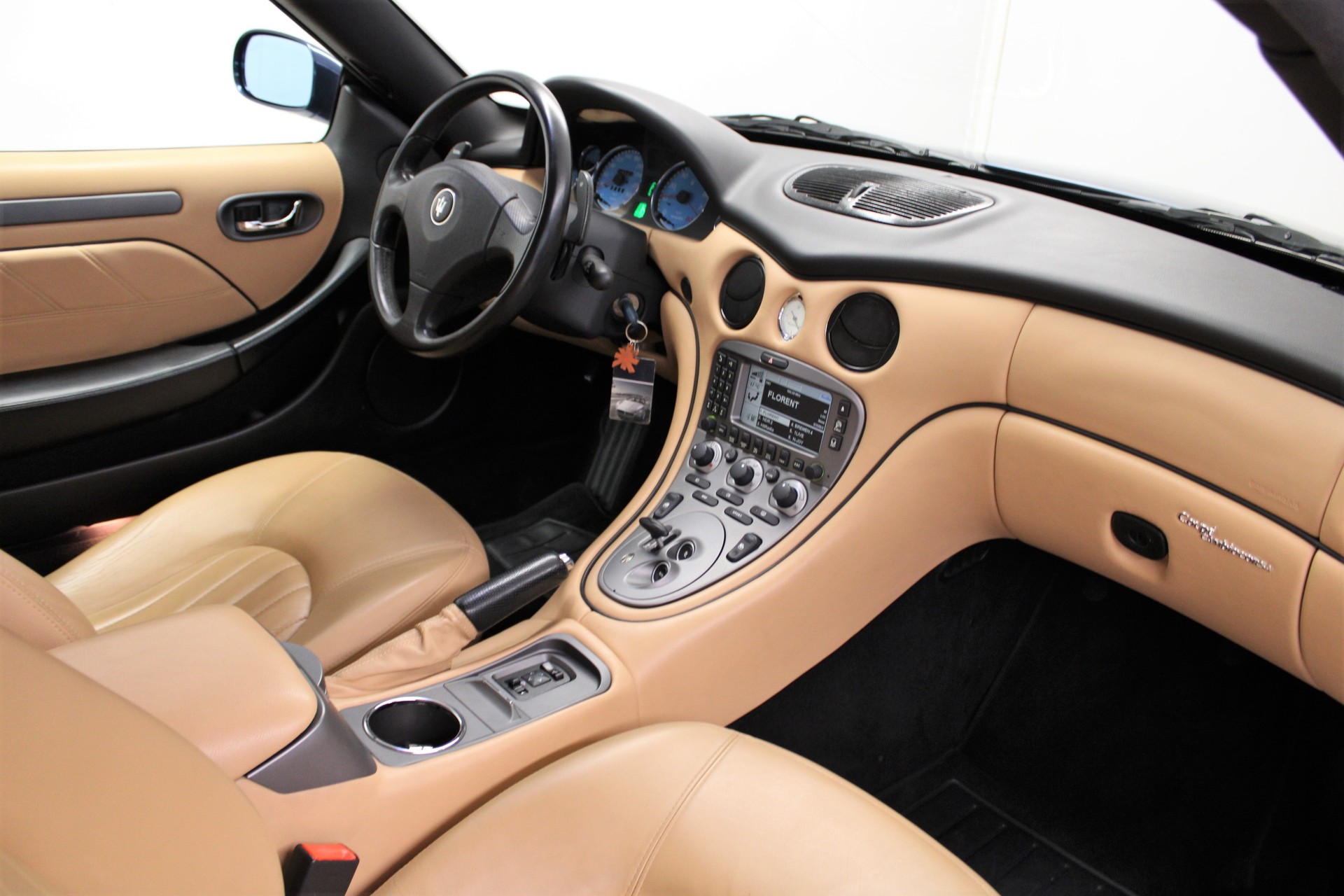 MASERATI COUPÉ GT-image-5
