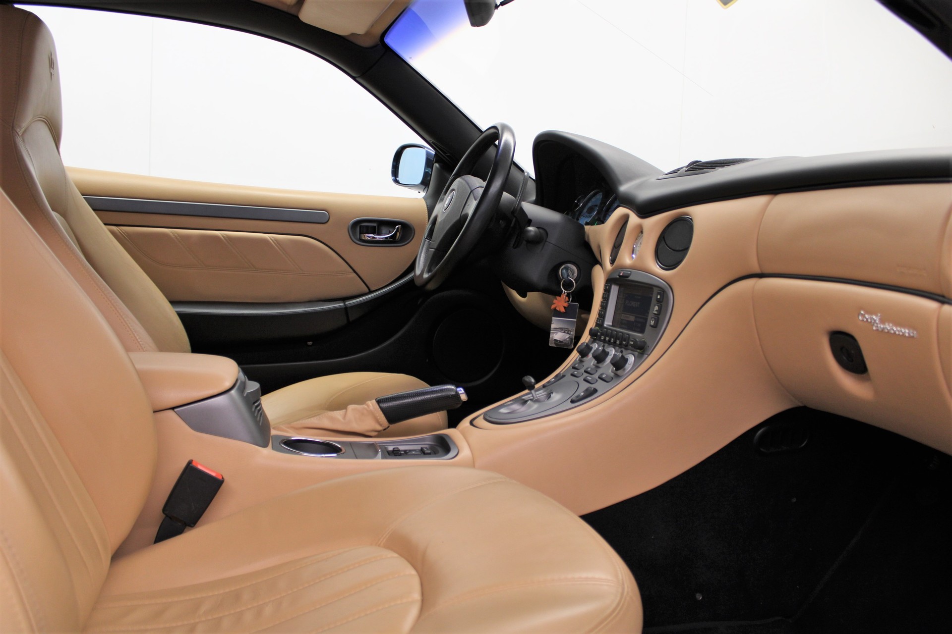 MASERATI COUPÉ GT-image-6
