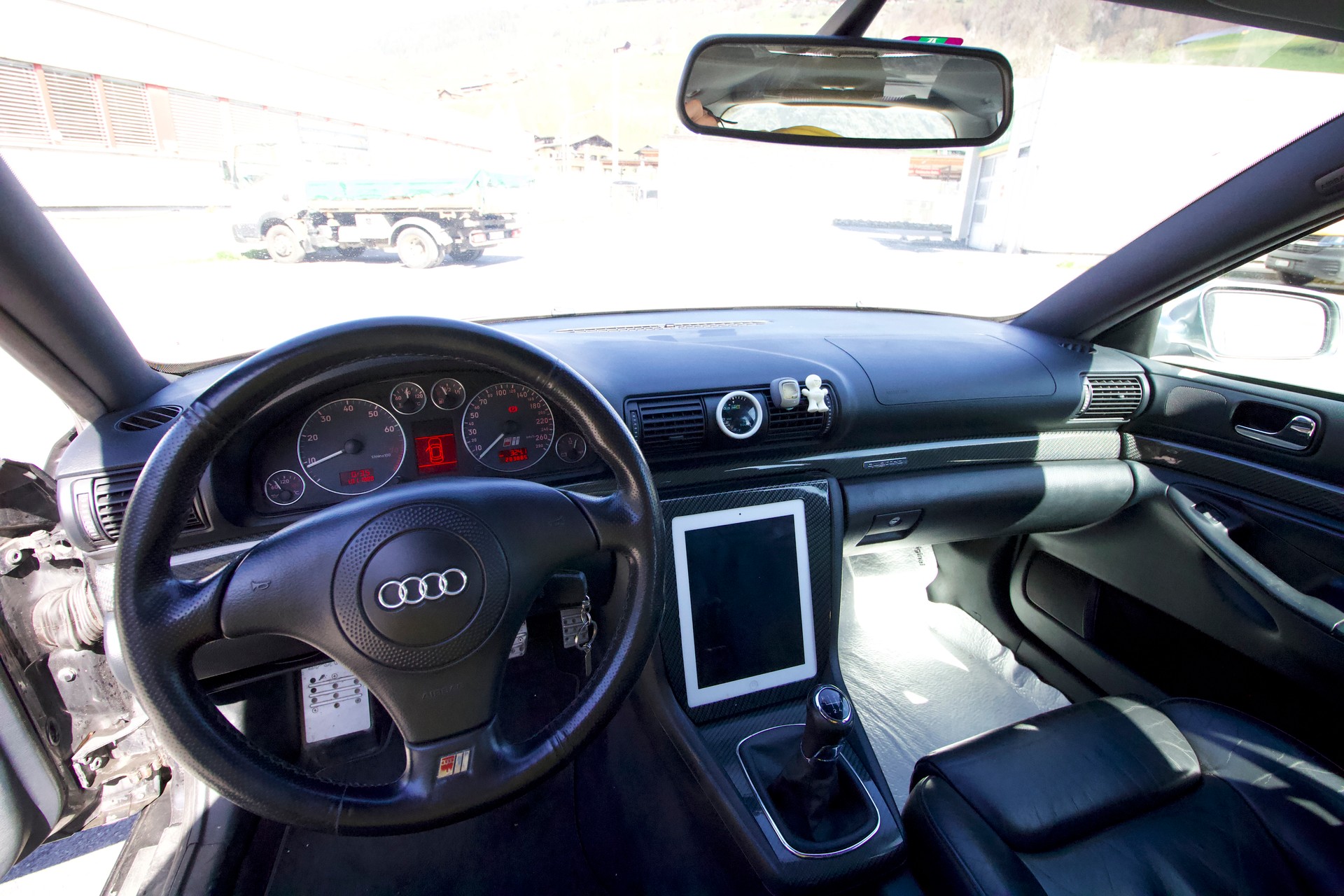 AUDI B5-image-11