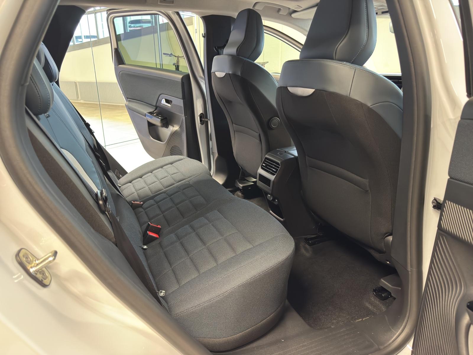 CITROEN C5 Aircross 1.2 Hybrid Plus-image-13