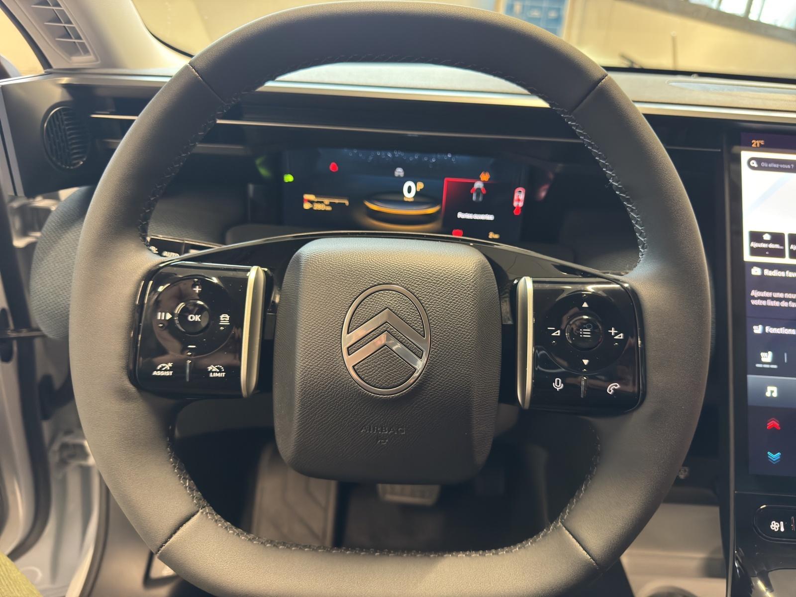 CITROEN C5 Aircross 1.2 Hybrid Plus-image-11