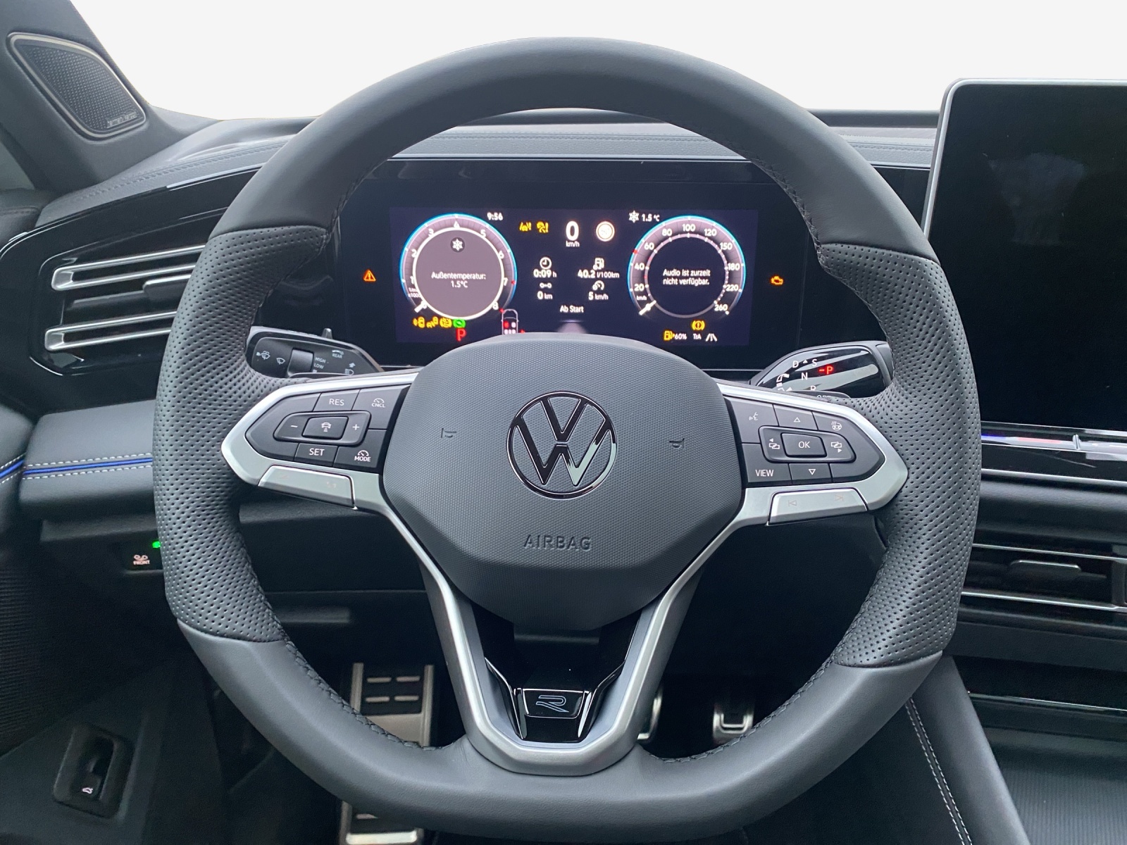 VW Tiguan 2.0 TSI DSG R-Line 4Motion-image-9