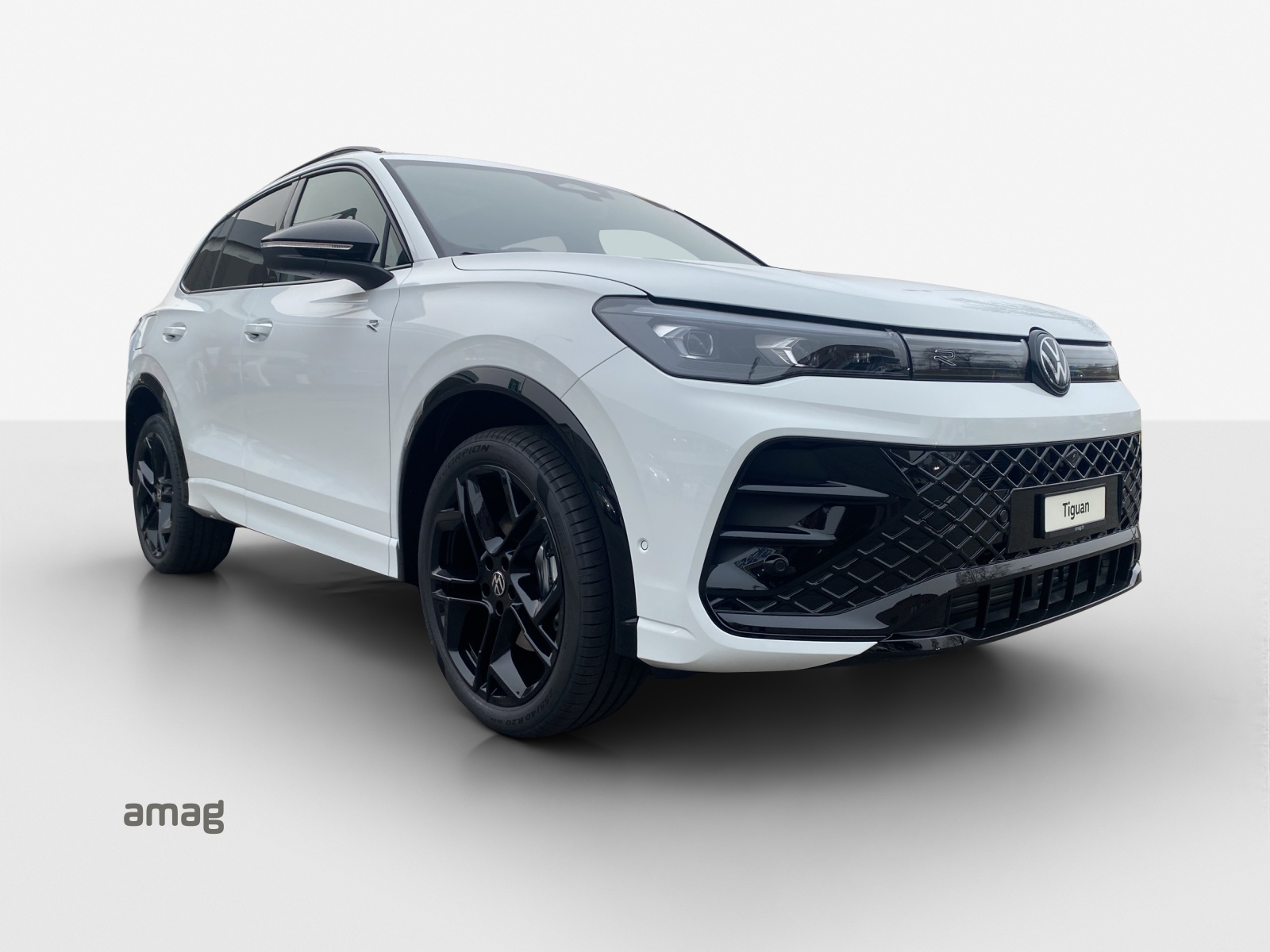 VW Tiguan 2.0 TSI DSG R-Line 4Motion-image-5