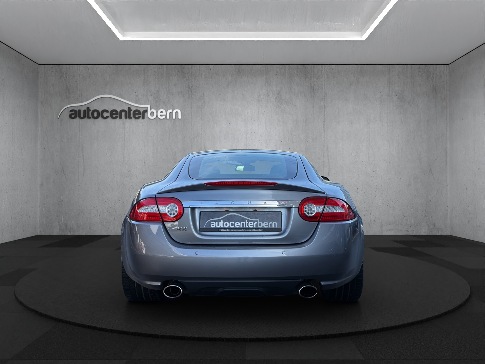 JAGUAR XK 5.0 V8 Automatic-image-5