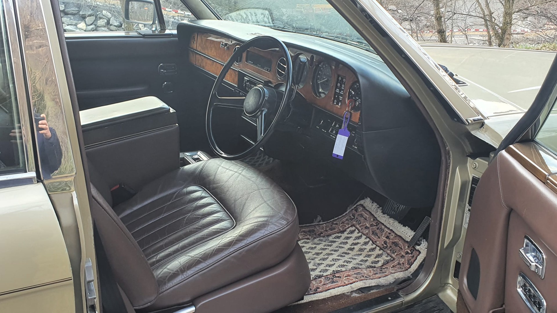 ROLLS-ROYCE Silver Spur-image-7