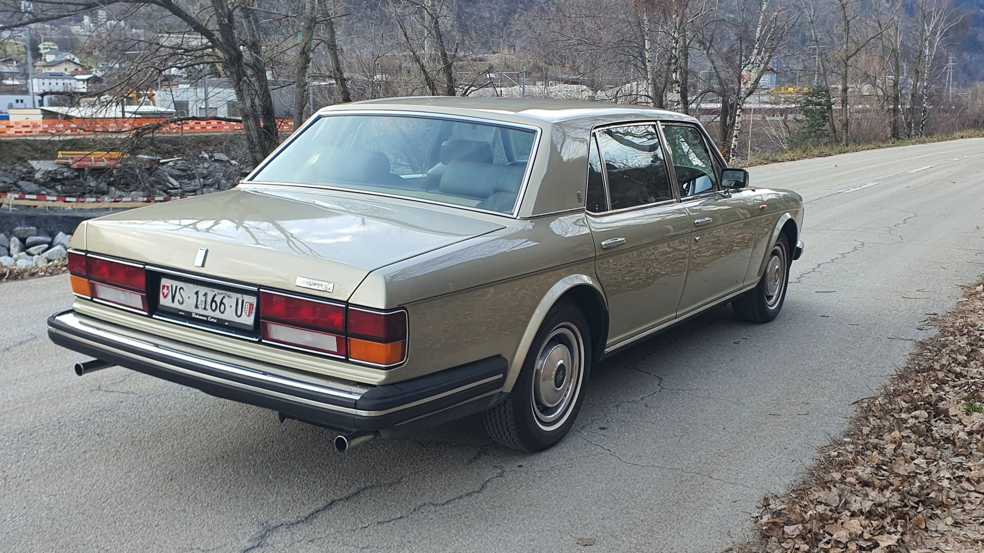 ROLLS-ROYCE Silver Spur-image-4