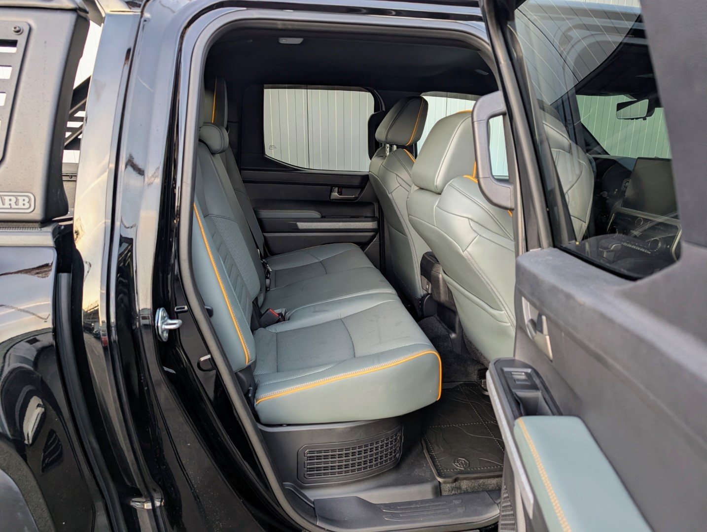 TOYOTA TACOMA TRAILHUNTER HYBRID-image-16