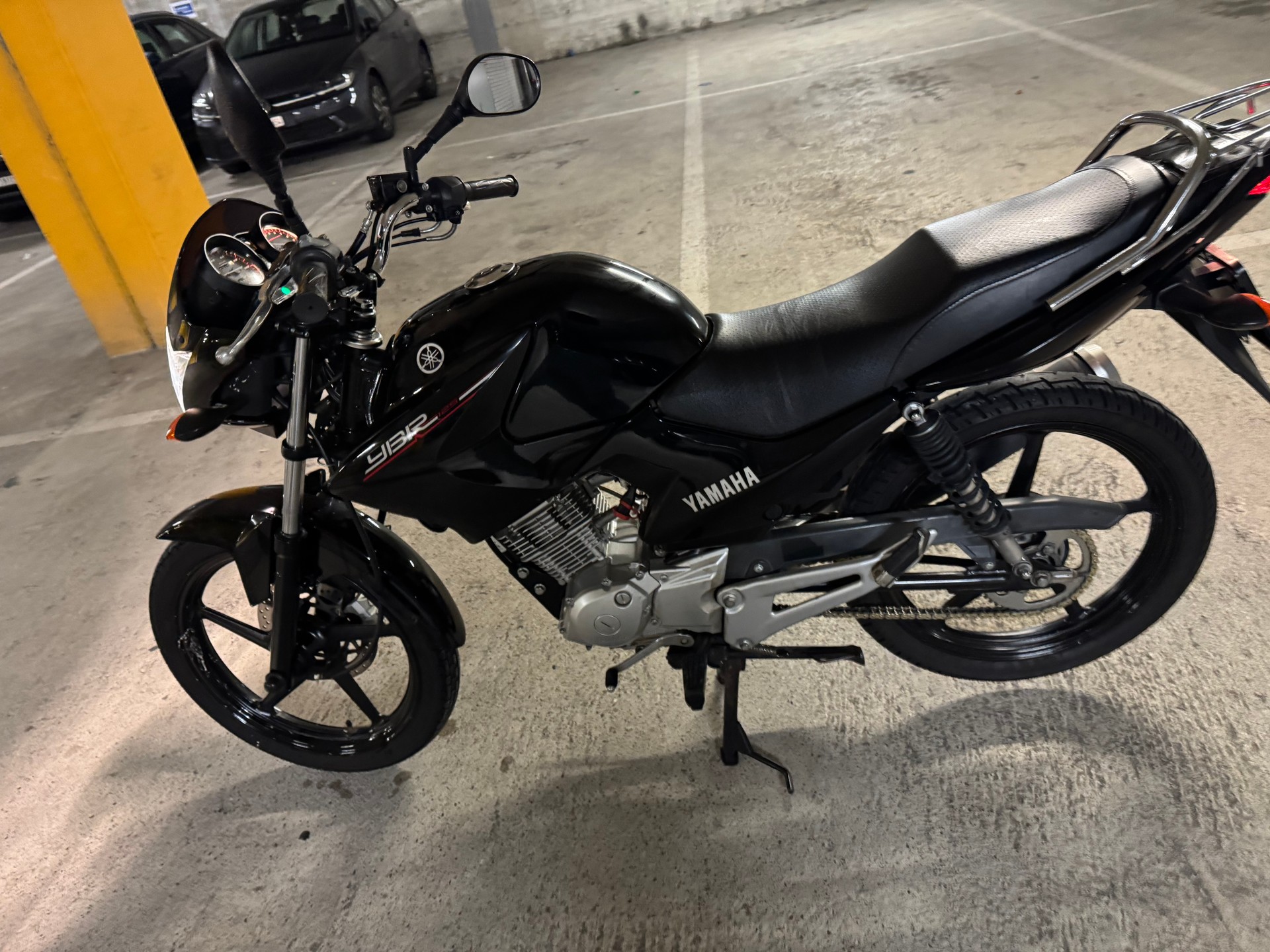 YAMAHA YBR 125-image-2