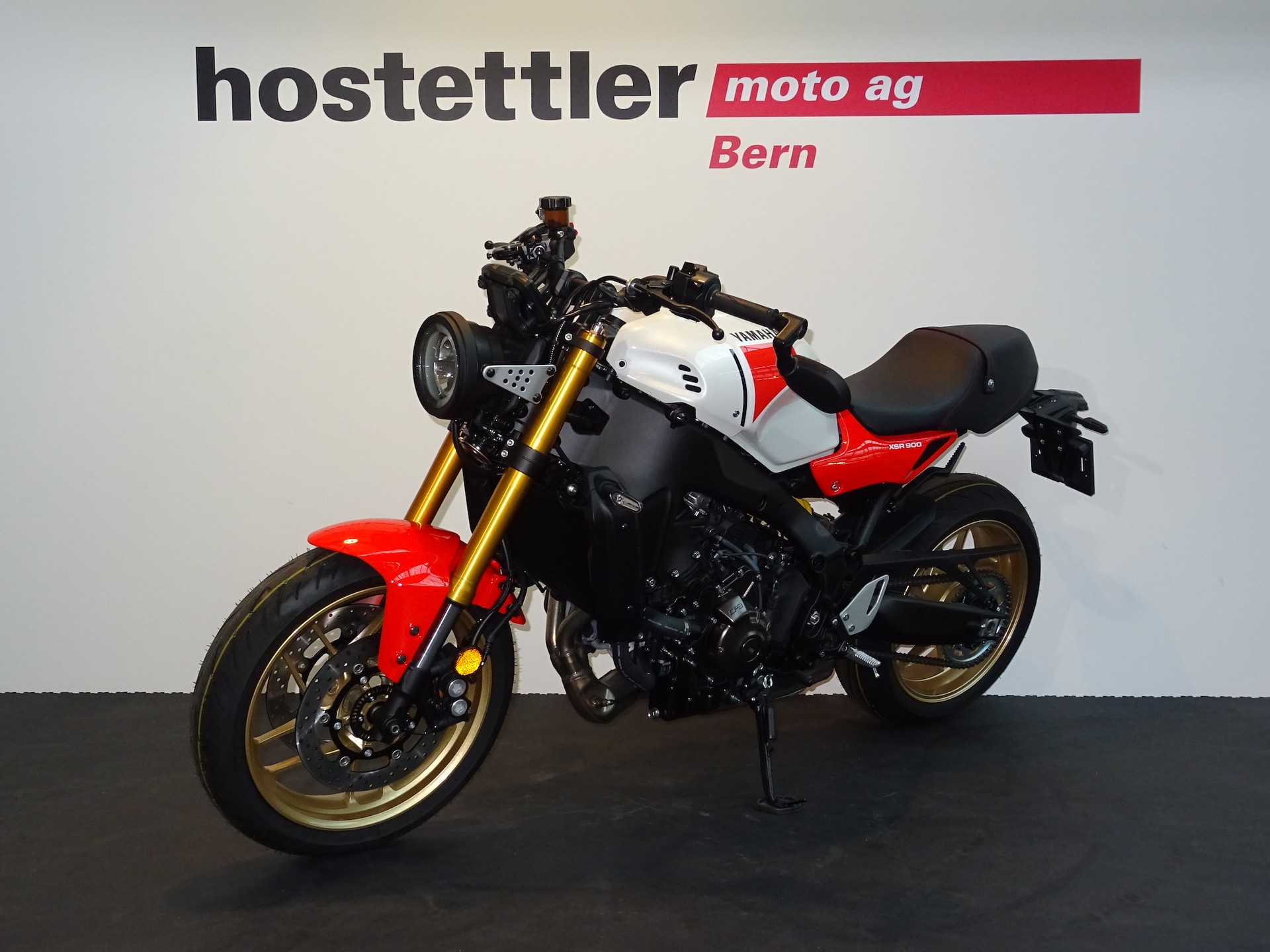 YAMAHA XSR 900 35 kW-showroom-element-3