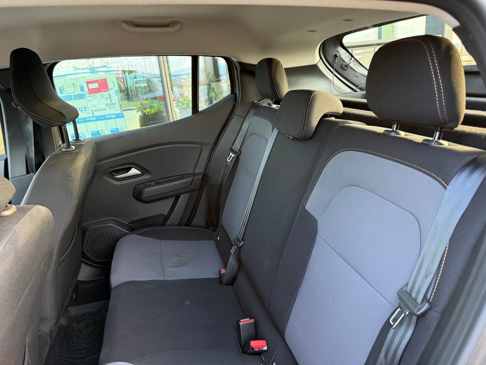 DACIA Sandero Stepway TCe 90 Extreme CVT-image-7