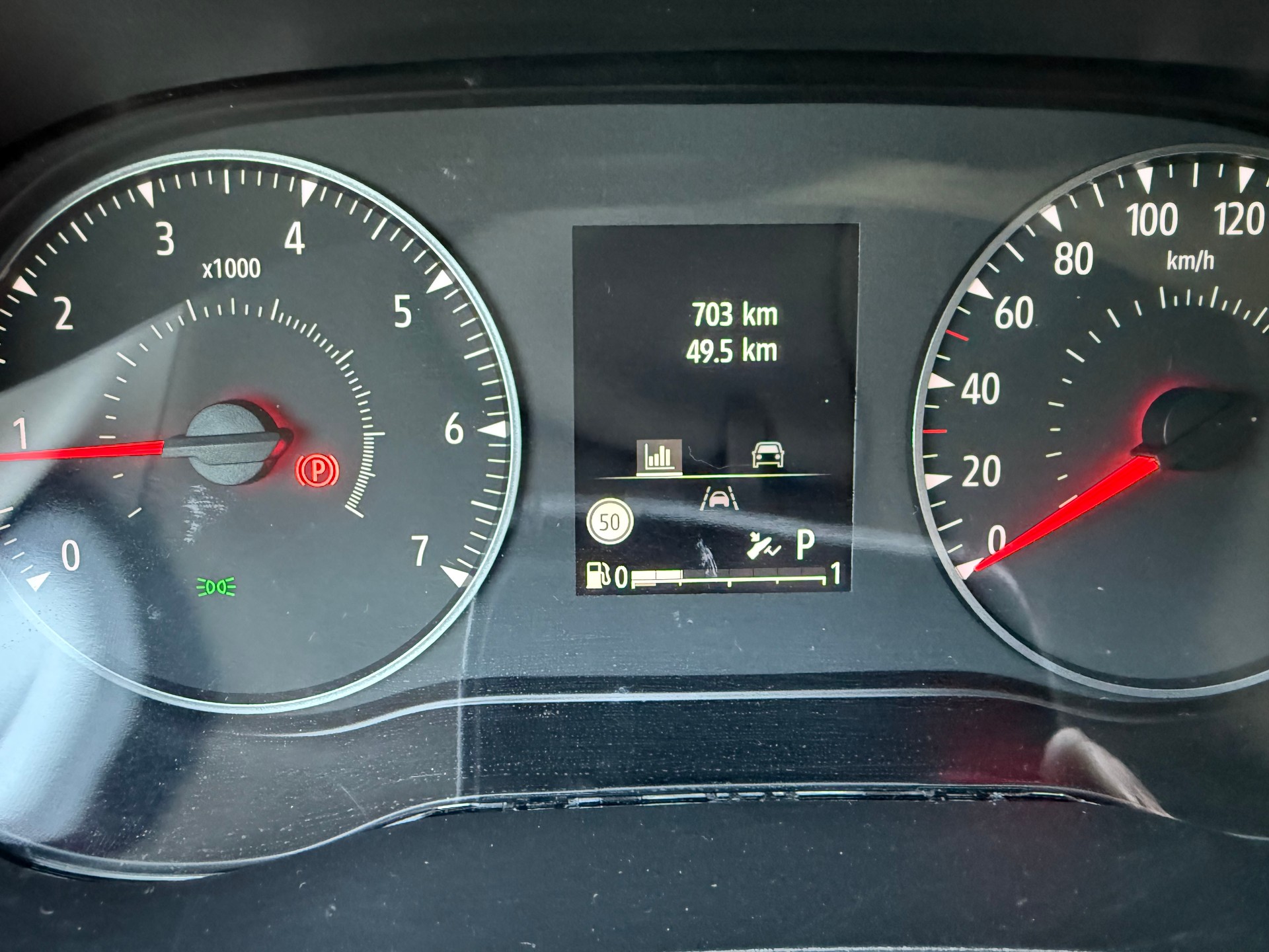 DACIA Sandero Stepway TCe 90 Extreme CVT-image-12