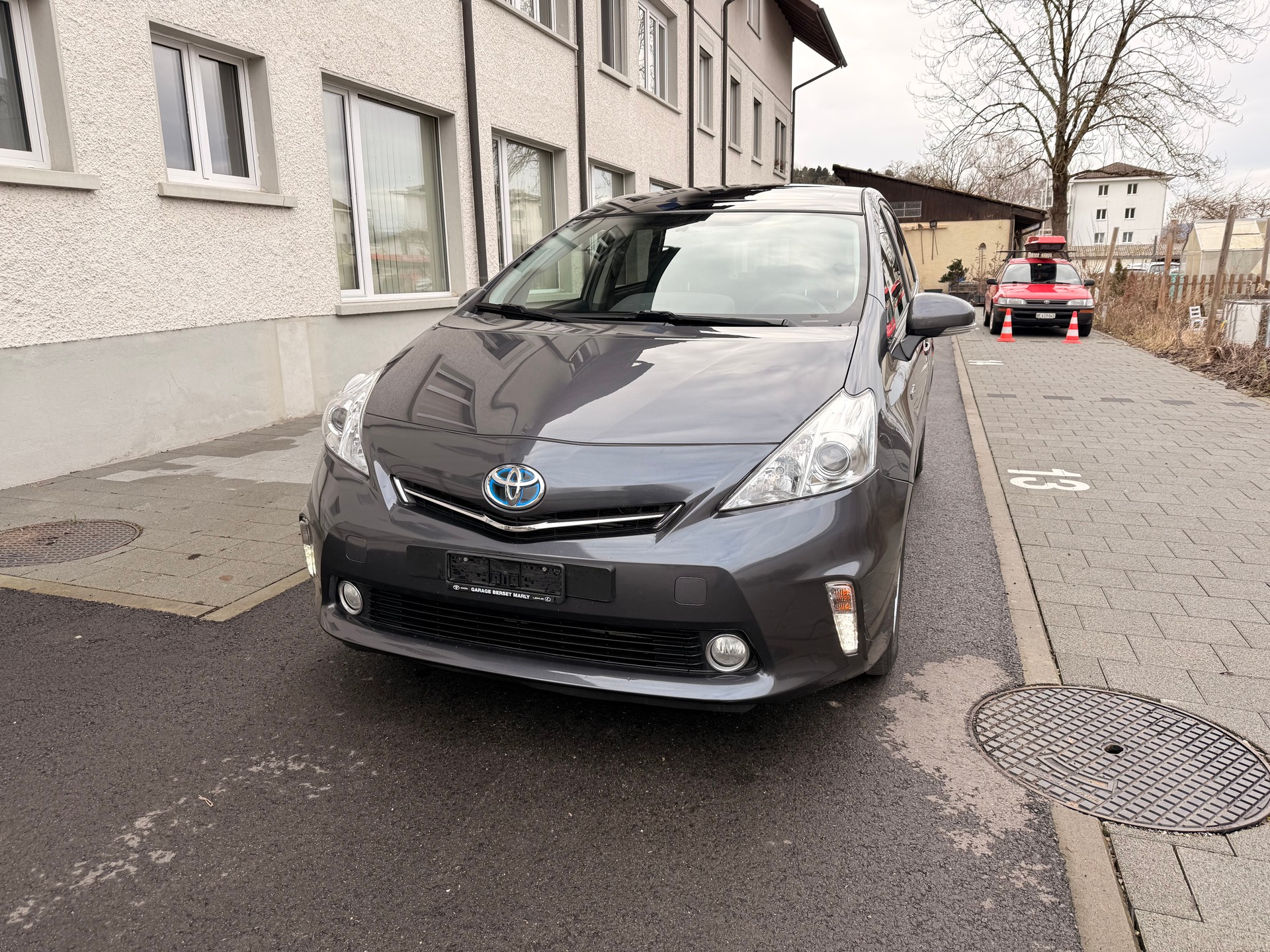 TOYOTA Prius+ 1.8 VVT-i HSD Sol Premium