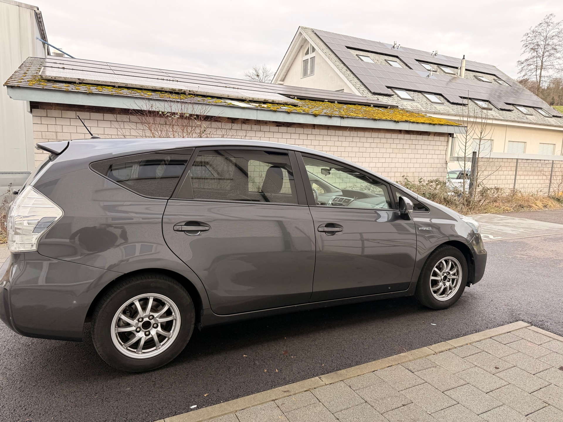 TOYOTA Prius+ 1.8 VVT-i HSD Sol Premium-image-7