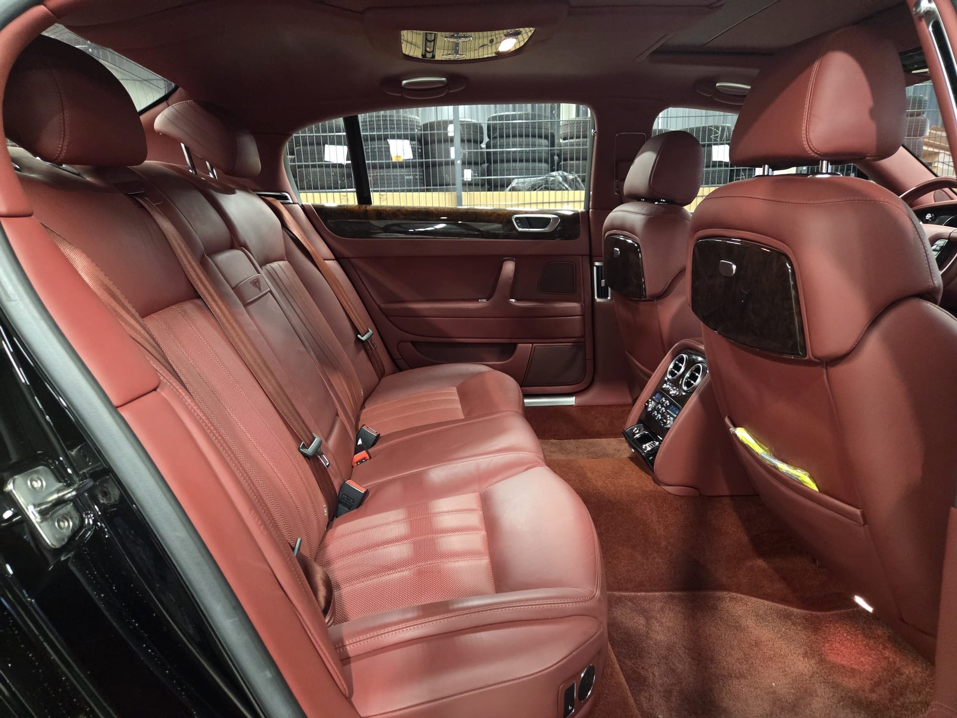 BENTLEY Continental Flying Spur 6.0-image-12