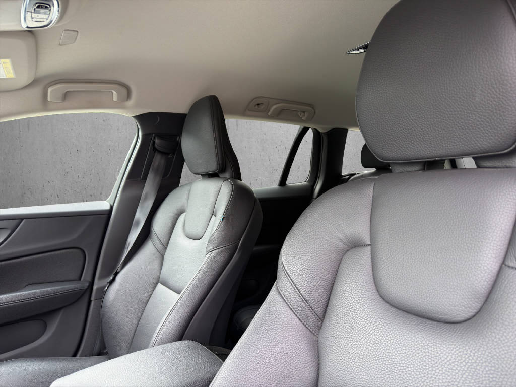 VOLVO V60 2.0 T6 TE Inscription eAWD-image-13