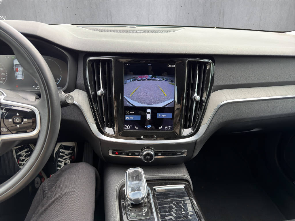 VOLVO V60 2.0 T6 TE Inscription eAWD-image-12
