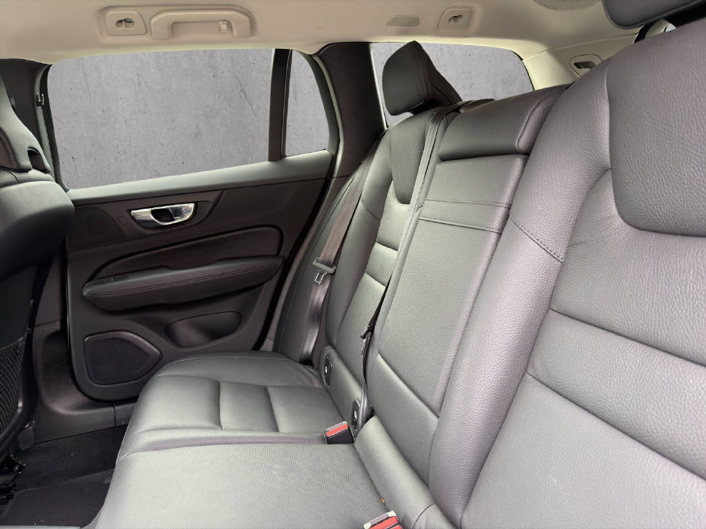 VOLVO V60 2.0 T6 TE Inscription eAWD-image-14