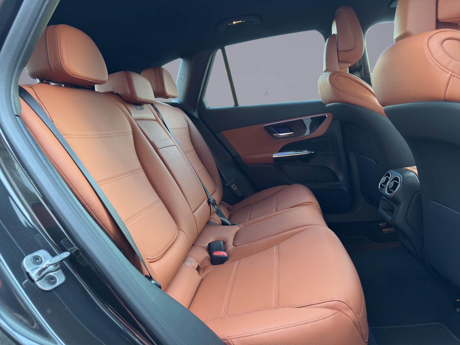 MERCEDES-BENZ GLC 220 d Avantgarde 4matic-image-18