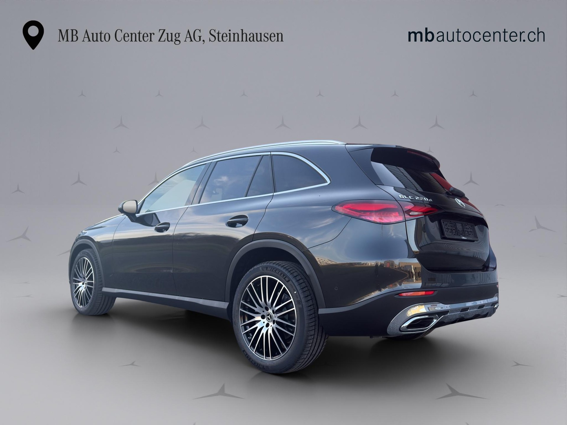 MERCEDES-BENZ GLC 220 d Avantgarde 4matic-image-4