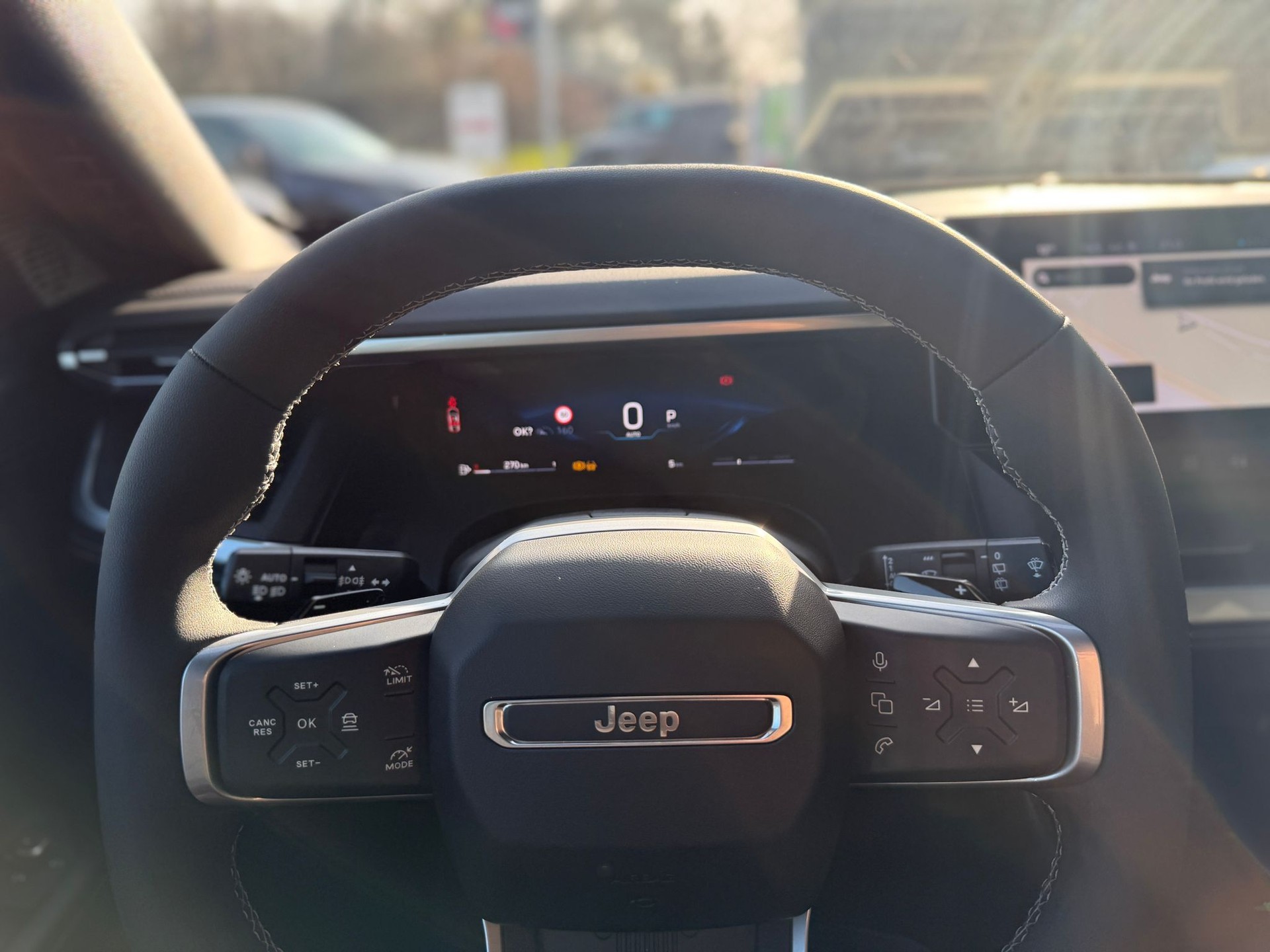JEEP Compass 1.2 T e-Hybrid First Edition-image-6