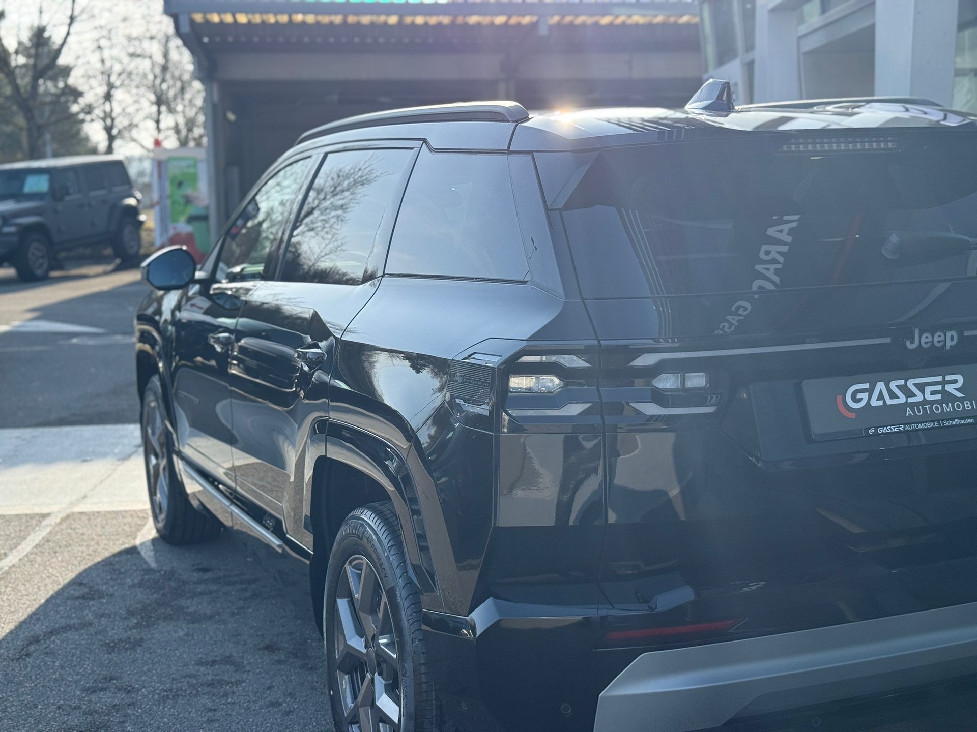 JEEP Compass 1.2 T e-Hybrid First Edition-image-4