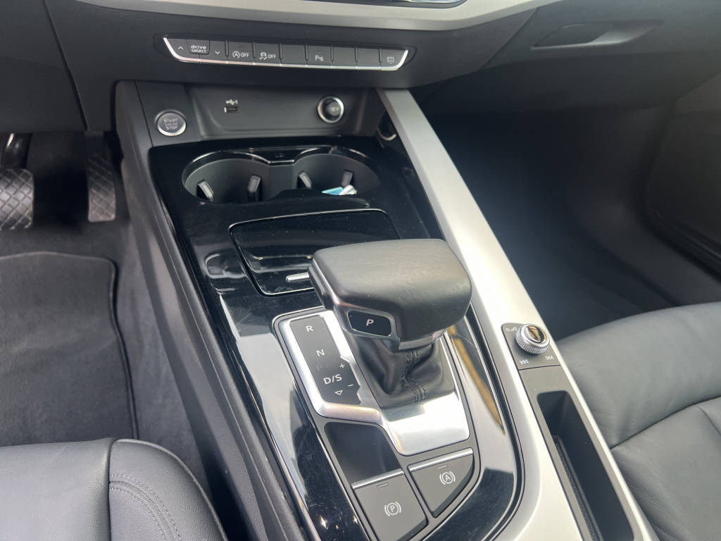 AUDI A5 Sportback 3.0 45 TDI Sport quattro-image-11