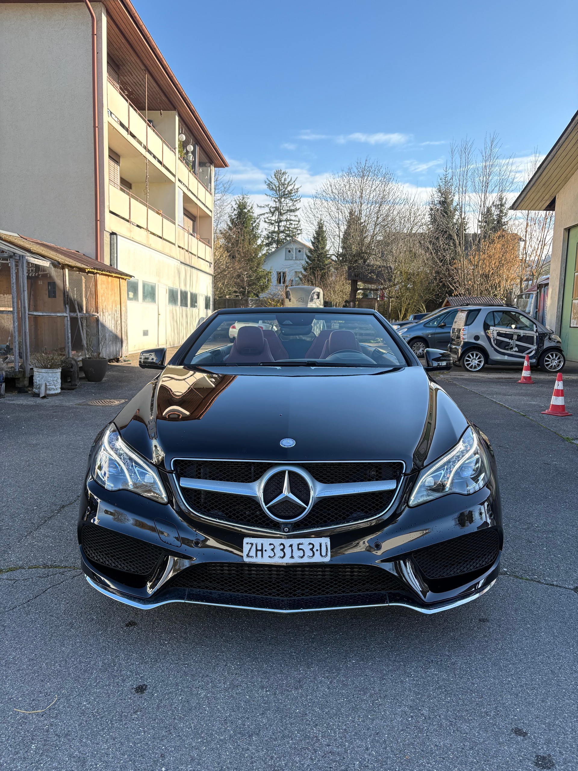 MERCEDES-BENZ E 250 7G-Tronic AMG-Line-showroom-element-1