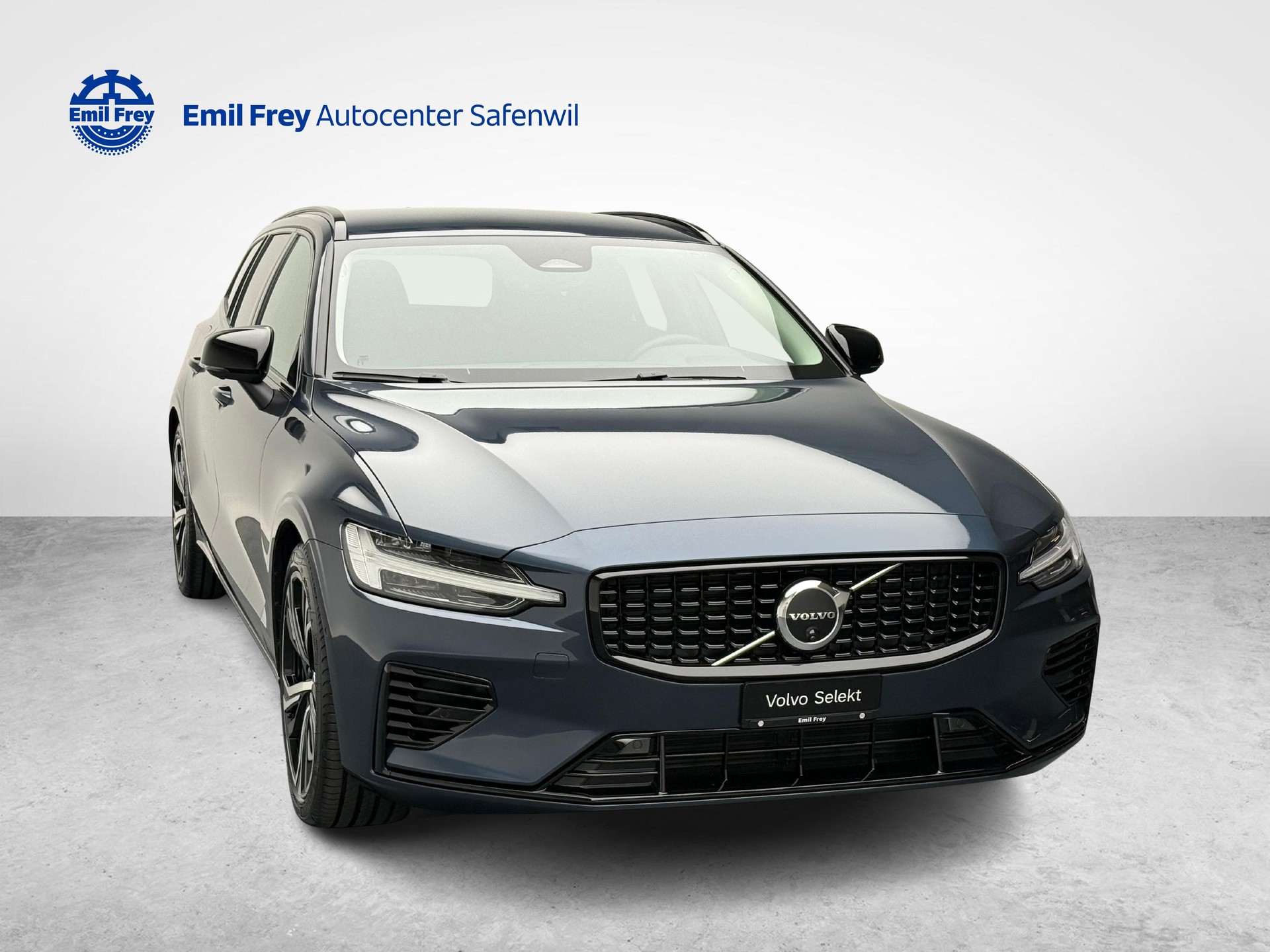 VOLVO V60 2.0 T6 TE Plus Dark eAWD-image-6
