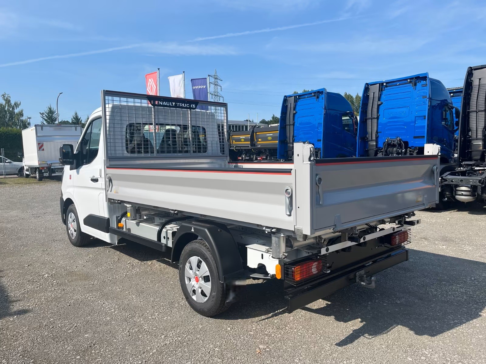 RENAULT Master Elektro Dreiseitenkipper-image-2