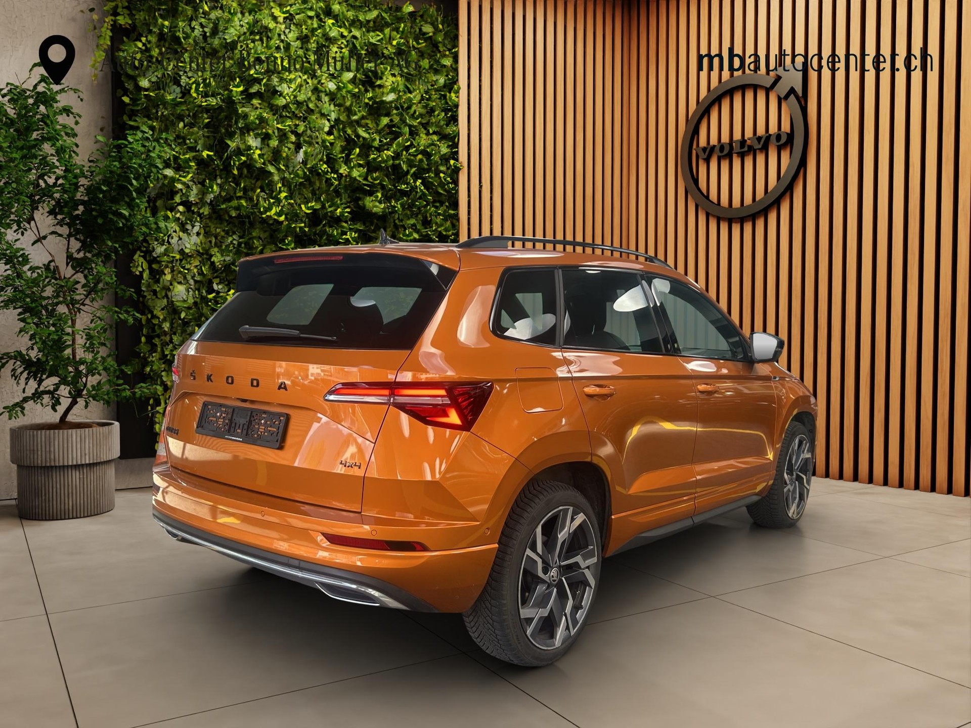 SKODA Karoq 2.0 TSI SportLine 4x4 DSG-image-4