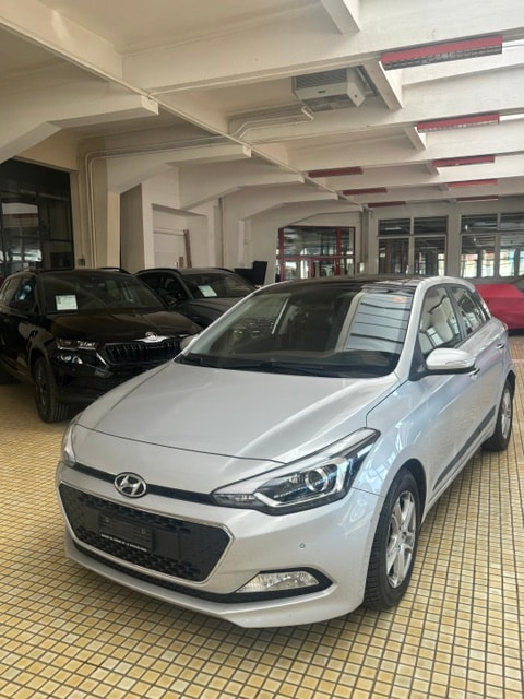 HYUNDAI i20 1.4 Vertex Automatic