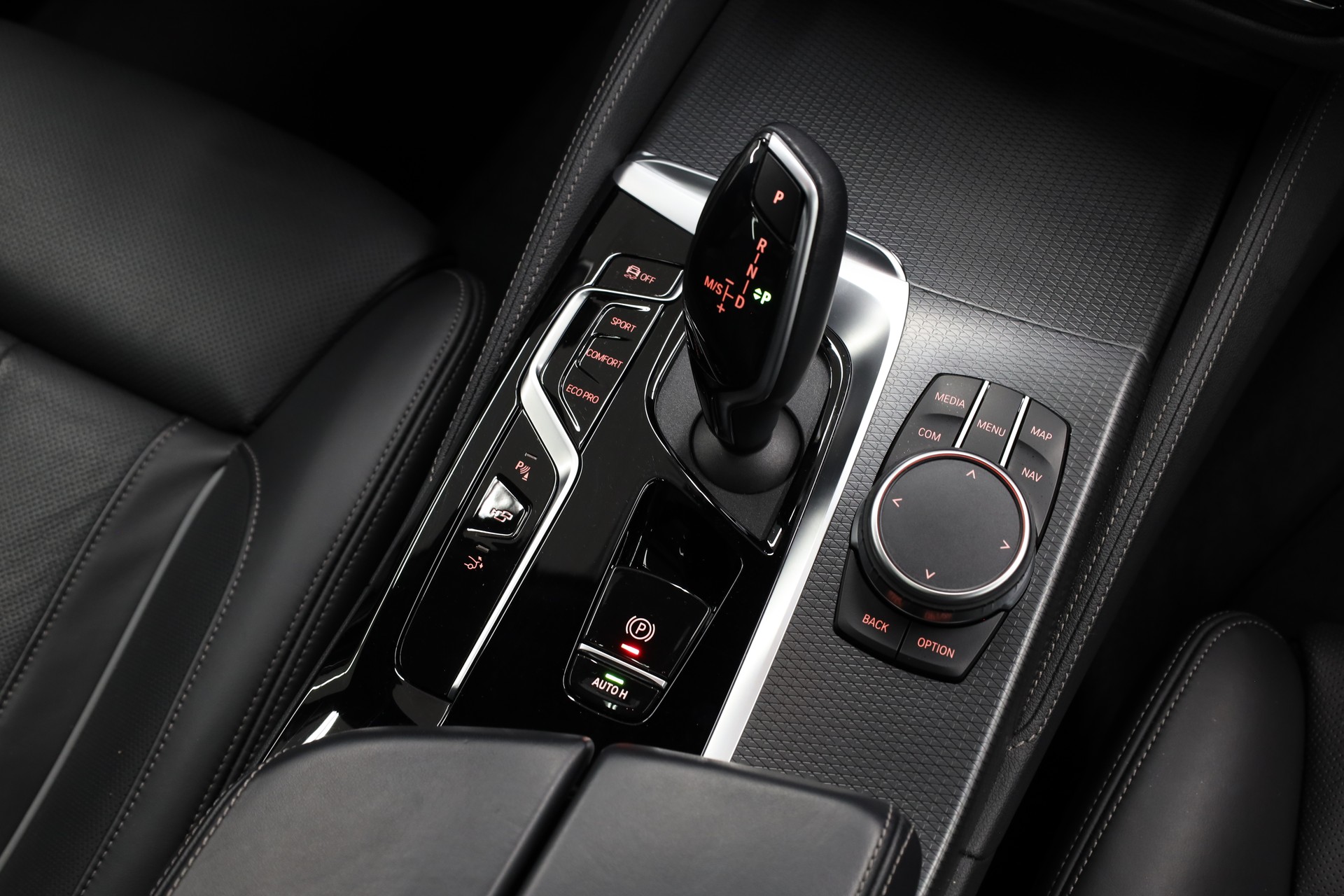 BMW 640d xDrive Gran Turismo-image-17
