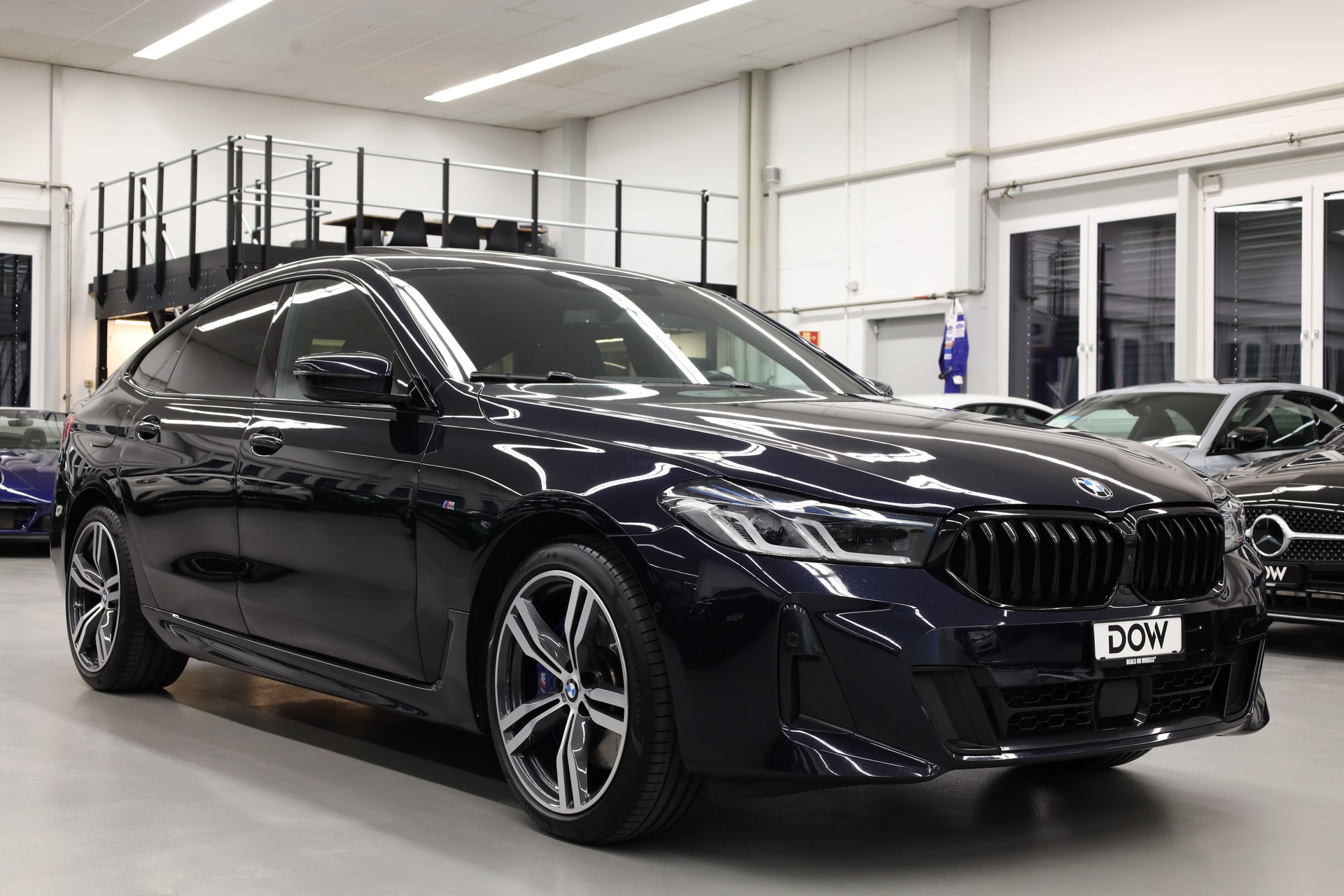 BMW 640d xDrive Gran Turismo-showroom-element-1