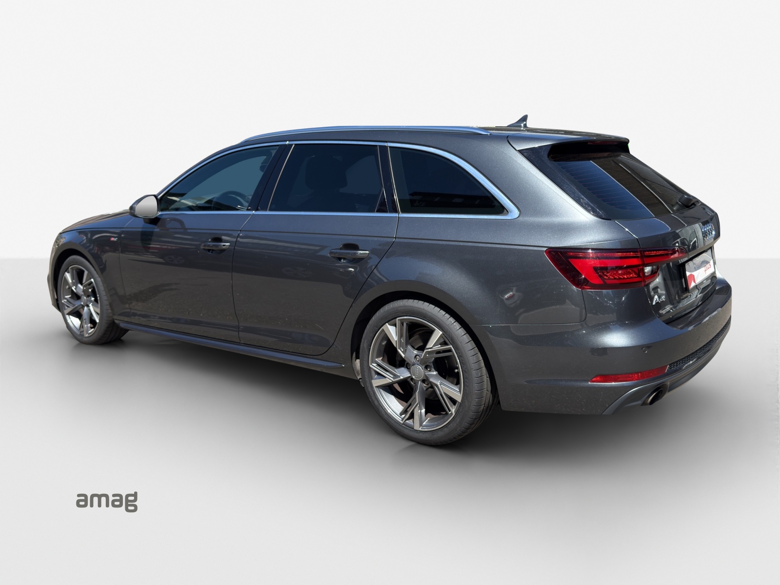 AUDI A4 Avant 1.4 TFSI Sport-image-2