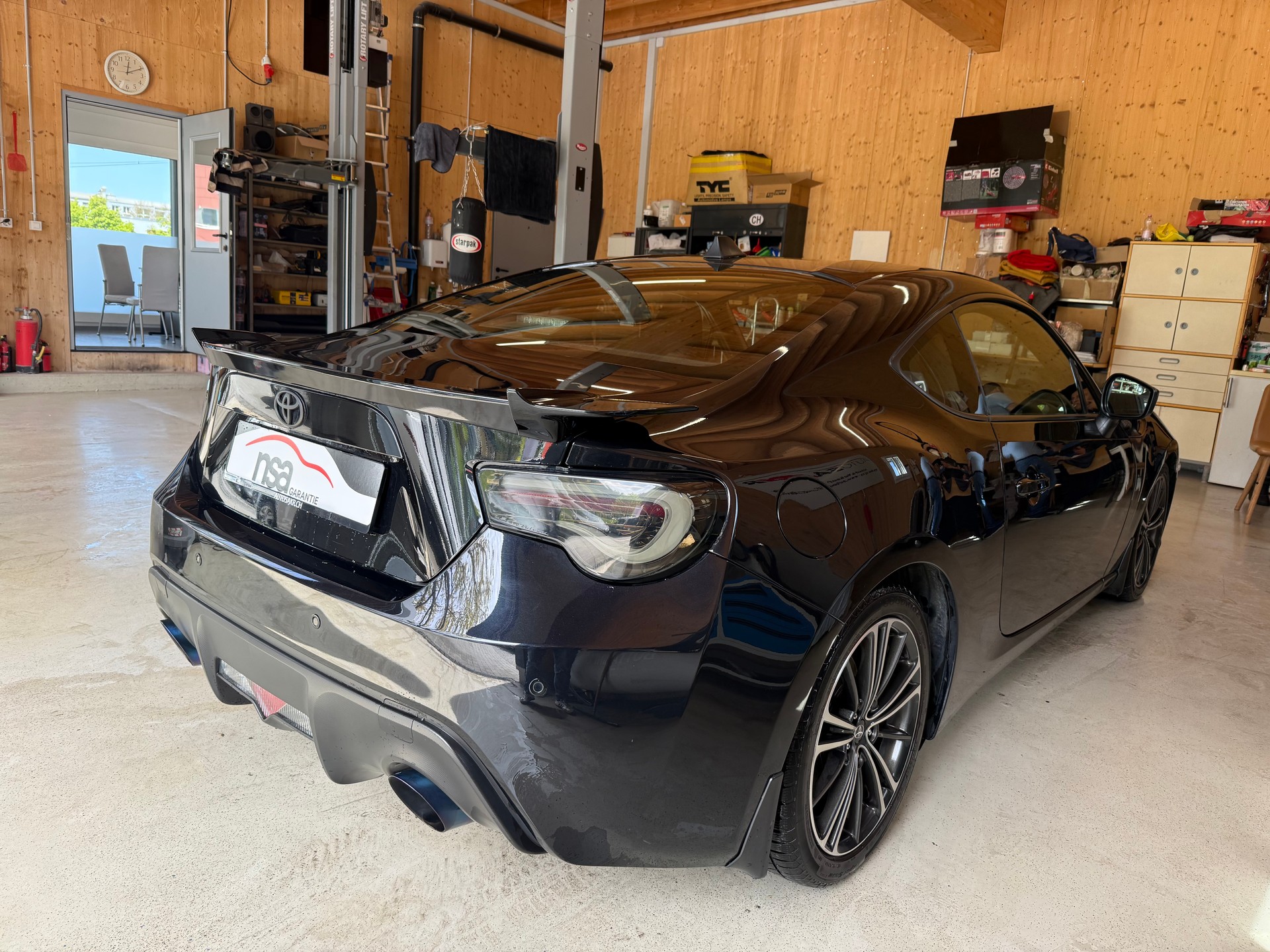 TOYOTA GT 86 2.0 D-4S Sport Automatic-image-3