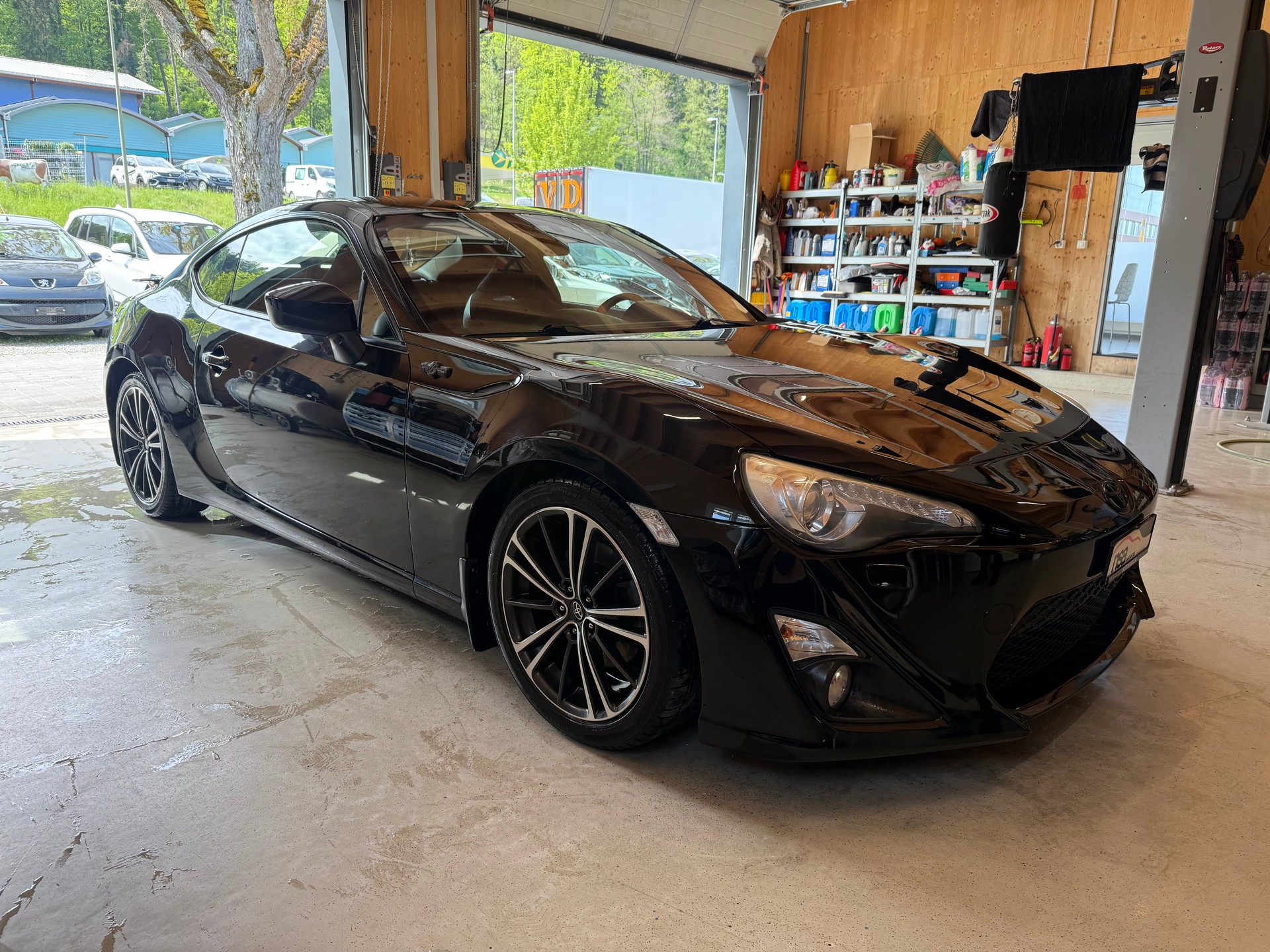 TOYOTA GT 86 2.0 D-4S Sport Automatic-image-2