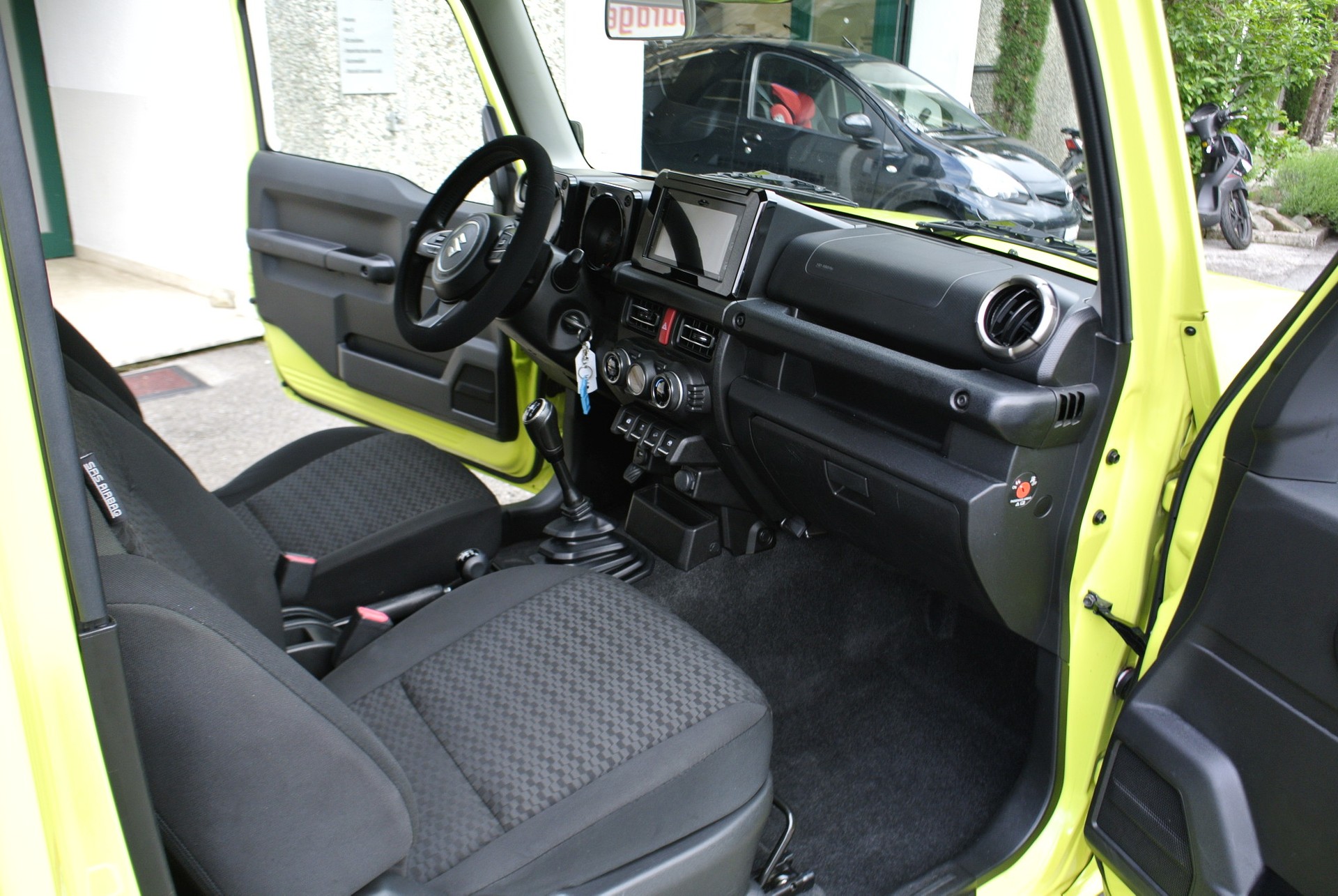 SUZUKI Jimny 1.5 Compact Top 4x4-image-19