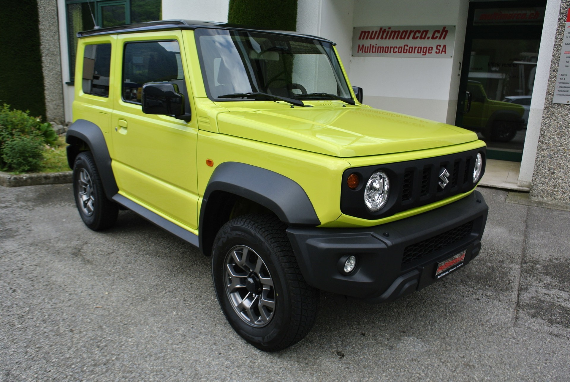 SUZUKI Jimny 1.5 Compact Top 4x4-showroom-element-3