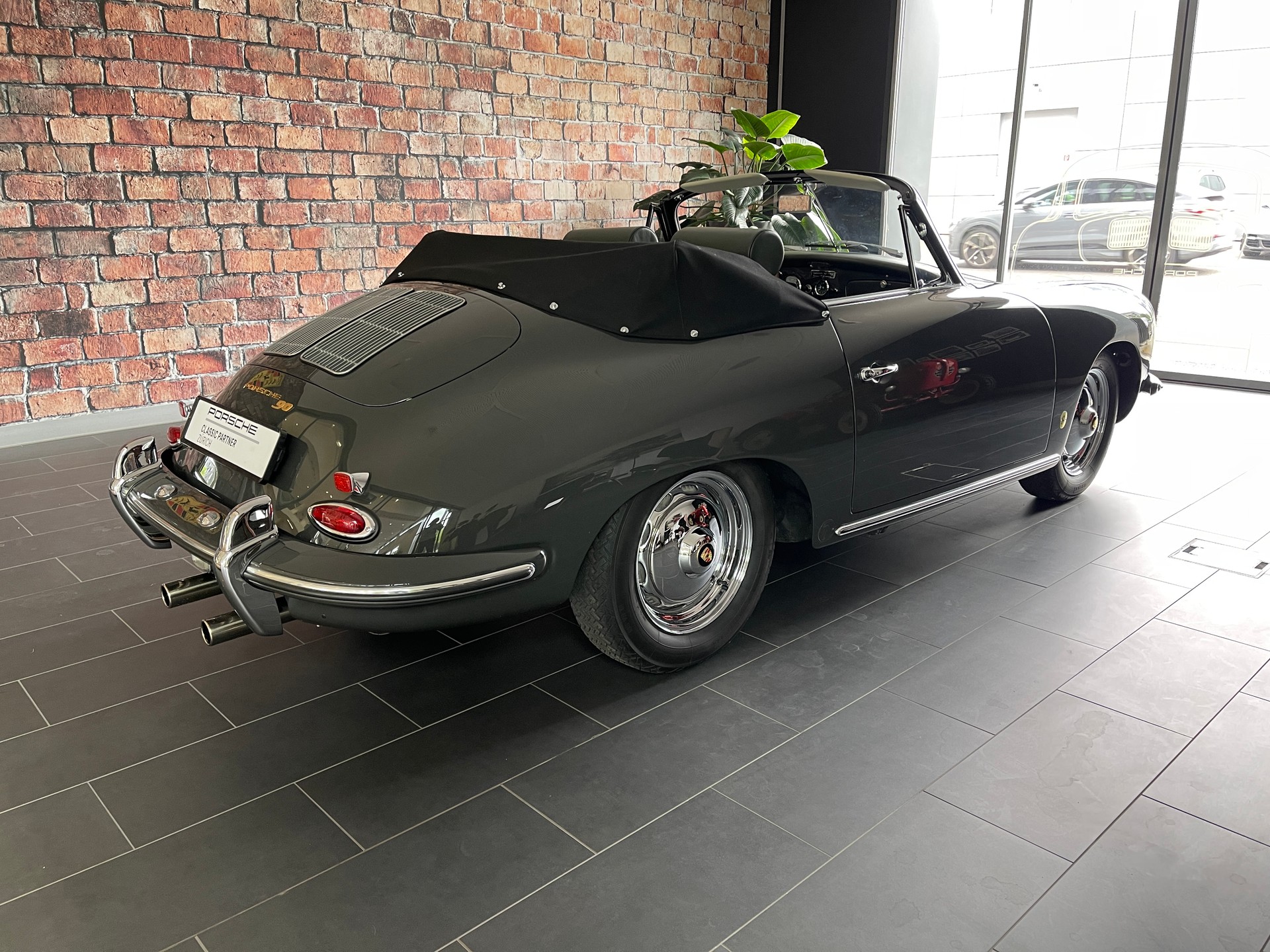 PORSCHE B T6 Cabriolet-image-5