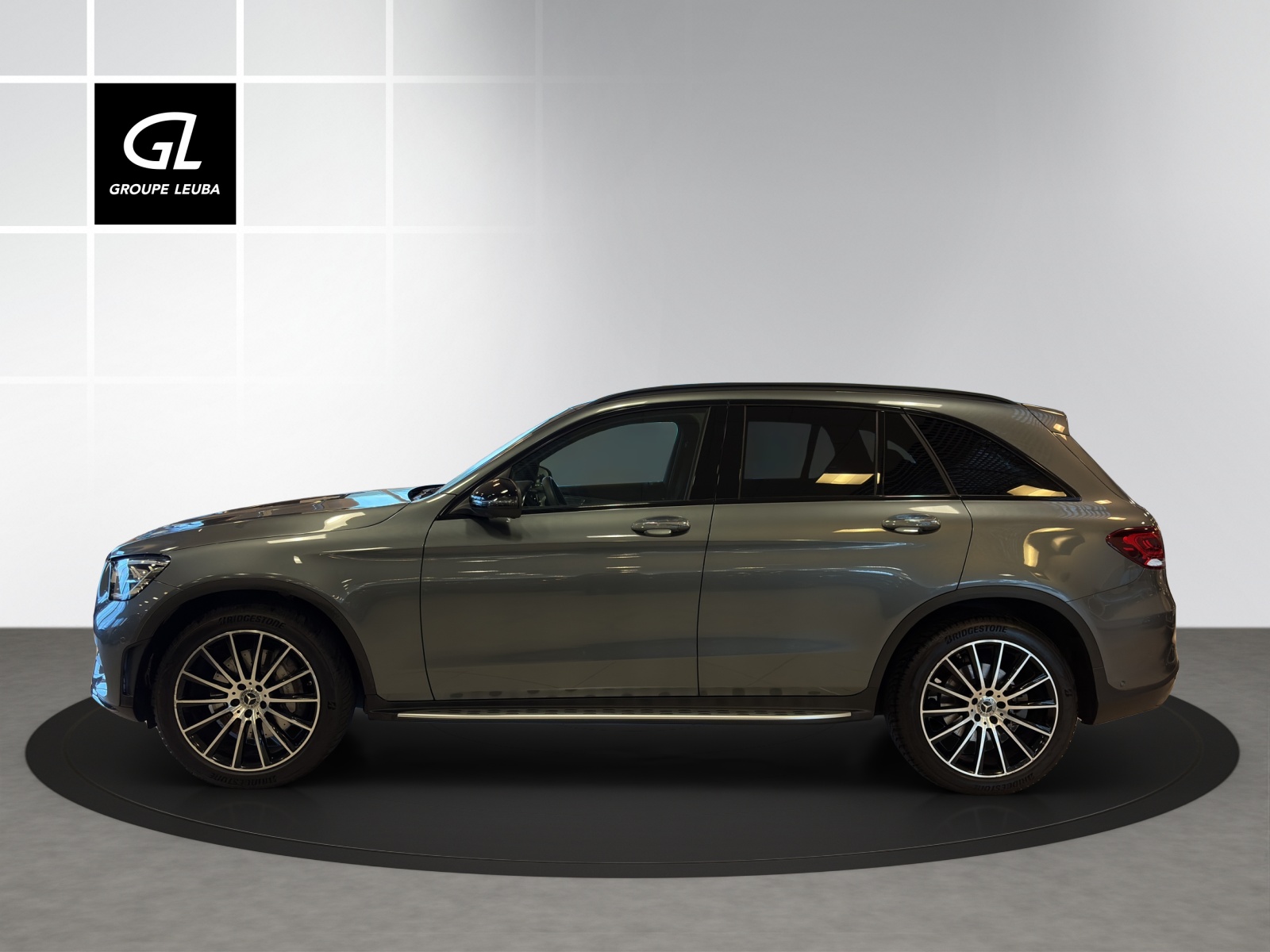 MERCEDES-BENZ GLC 200 AMG Line 4Matic-image-2
