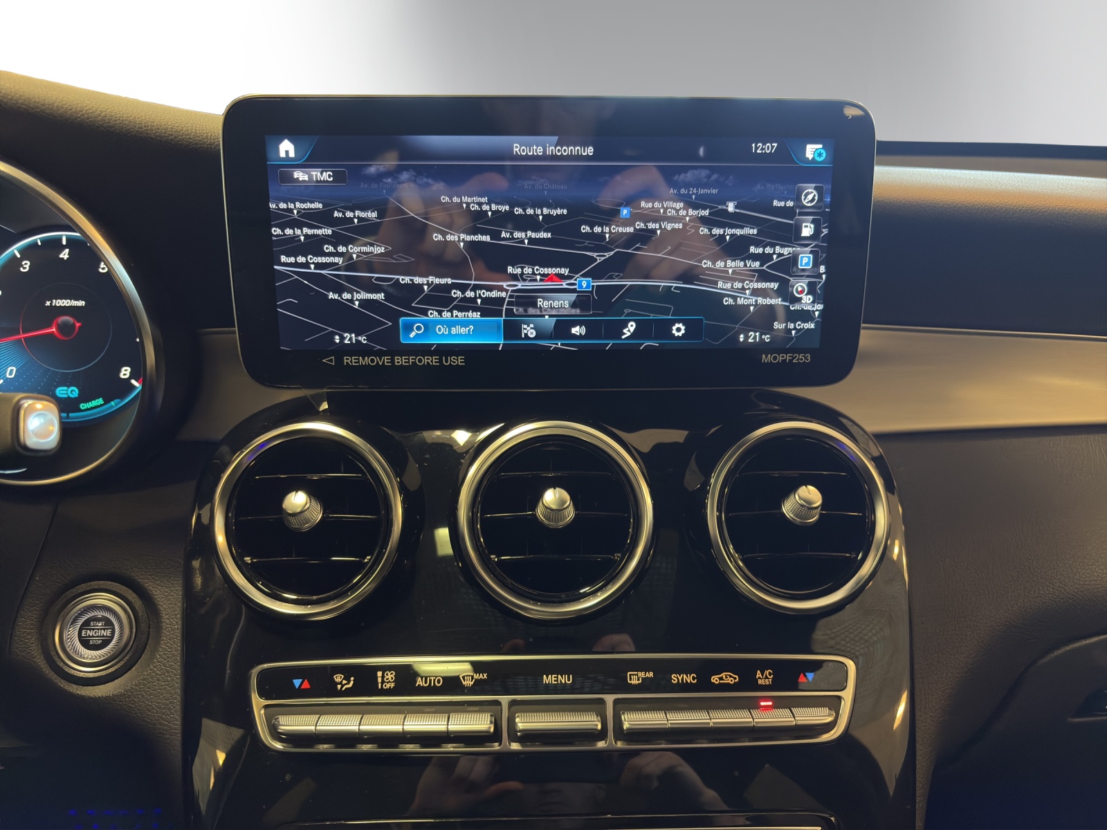 MERCEDES-BENZ GLC 200 AMG Line 4Matic-image-13