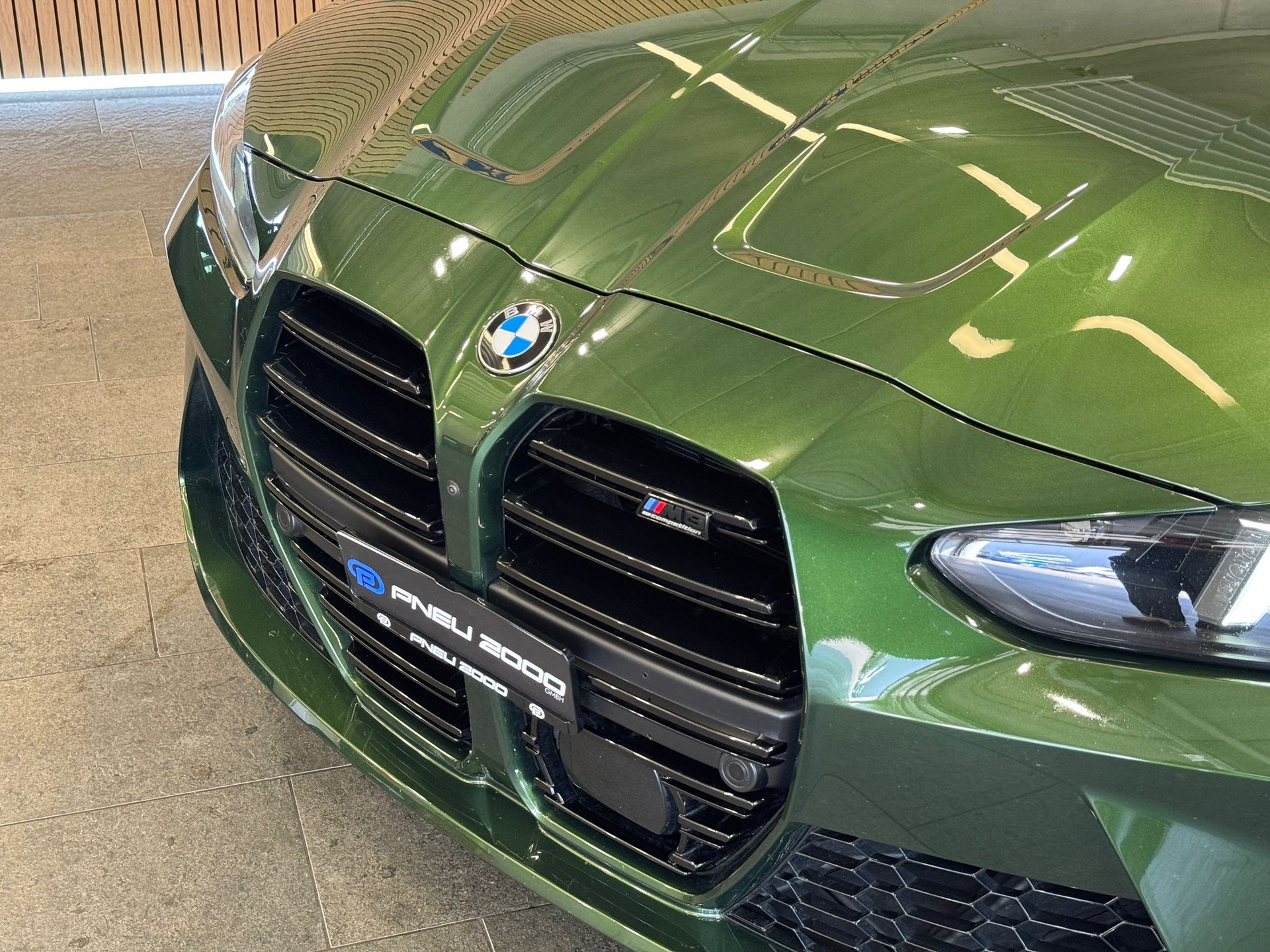 BMW M3 Competition M xDrive * Anglesey Grün*-showroom-element-3