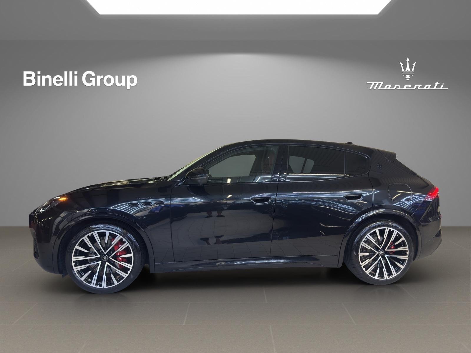 MASERATI Grecale 2.0 Hybrid Modena-showroom-element-1