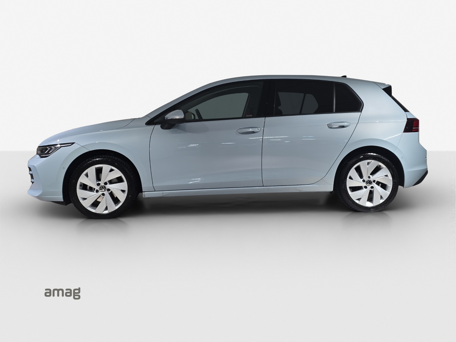 VW Golf 1.5 e TSI mHEV Life DSG-image-1