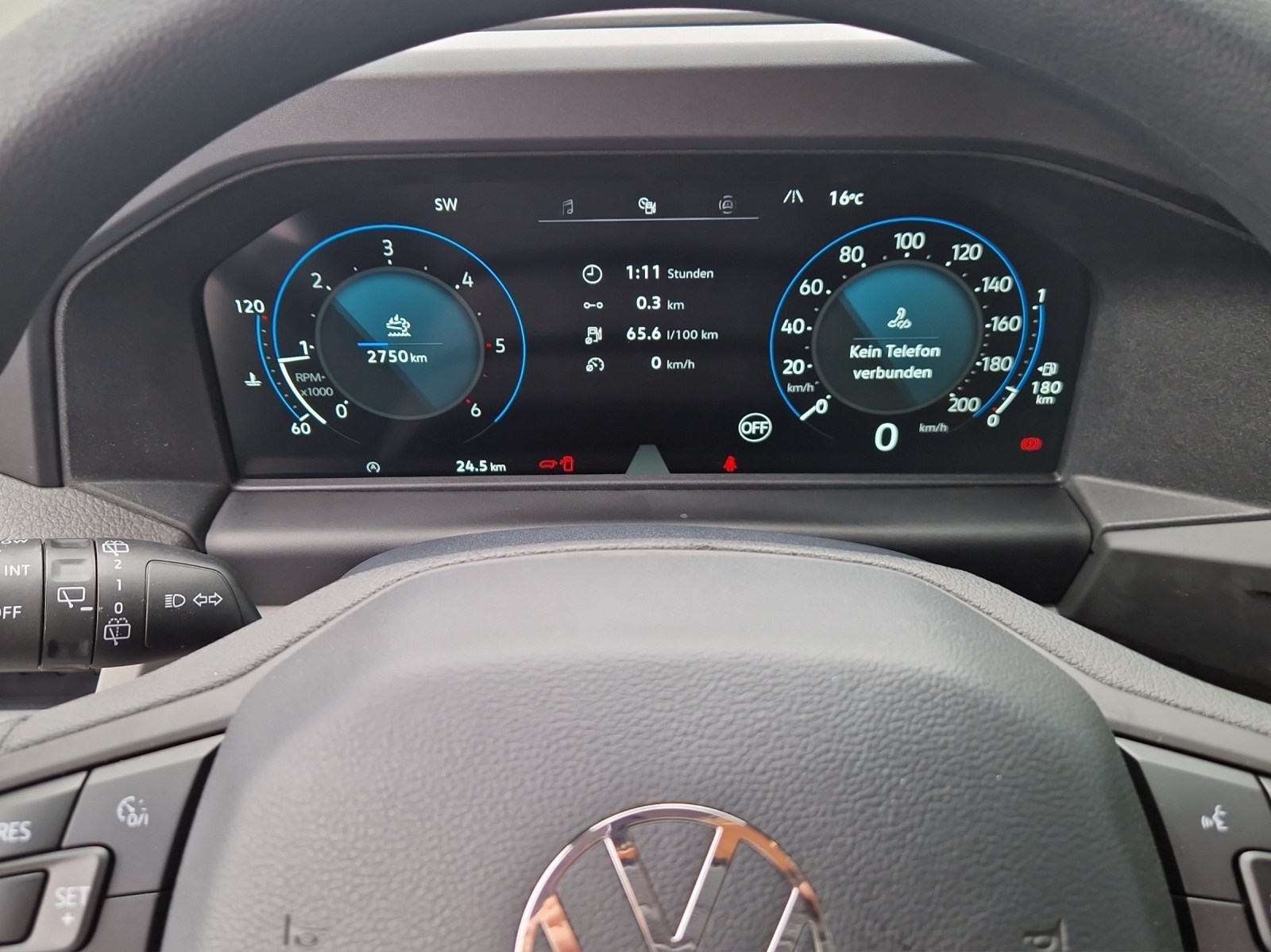VW Transporter 2.0 TDI-image-12