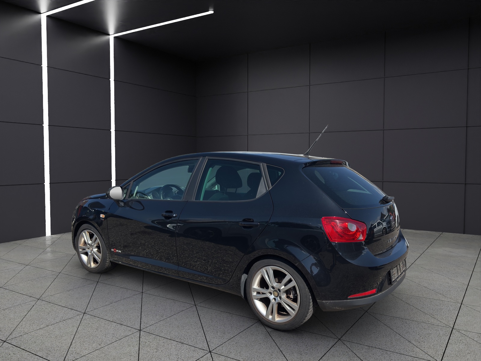 SEAT Ibiza 1.2 TSI Style-image-1