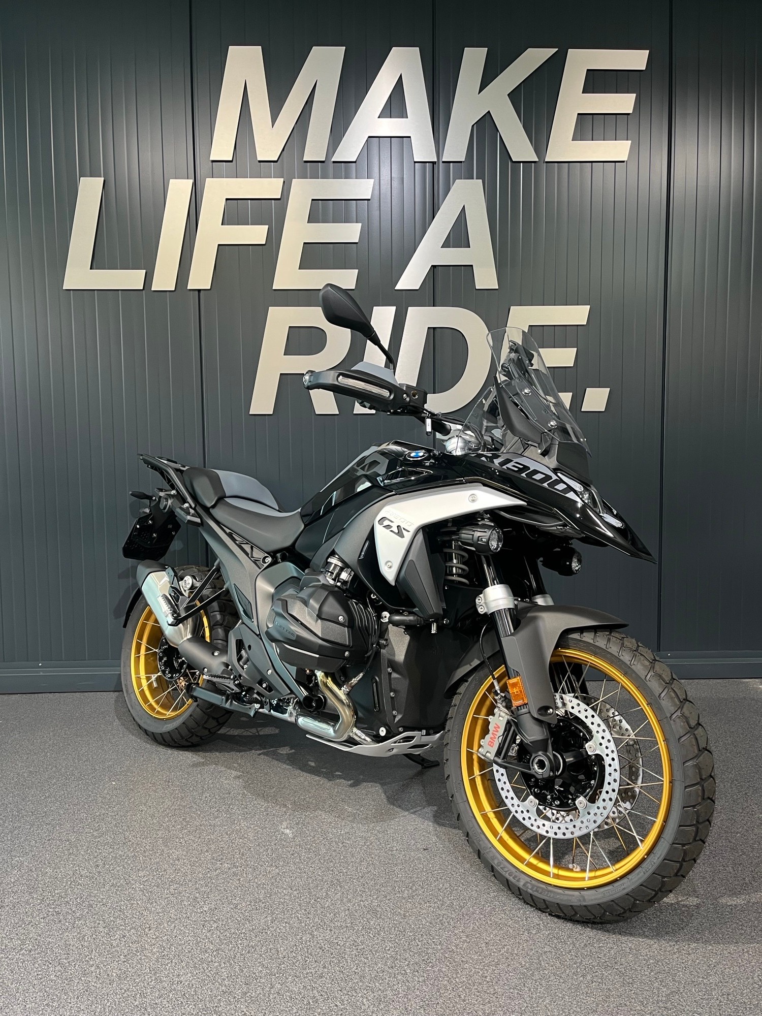 BMW R 1300 GS-showroom-element-1