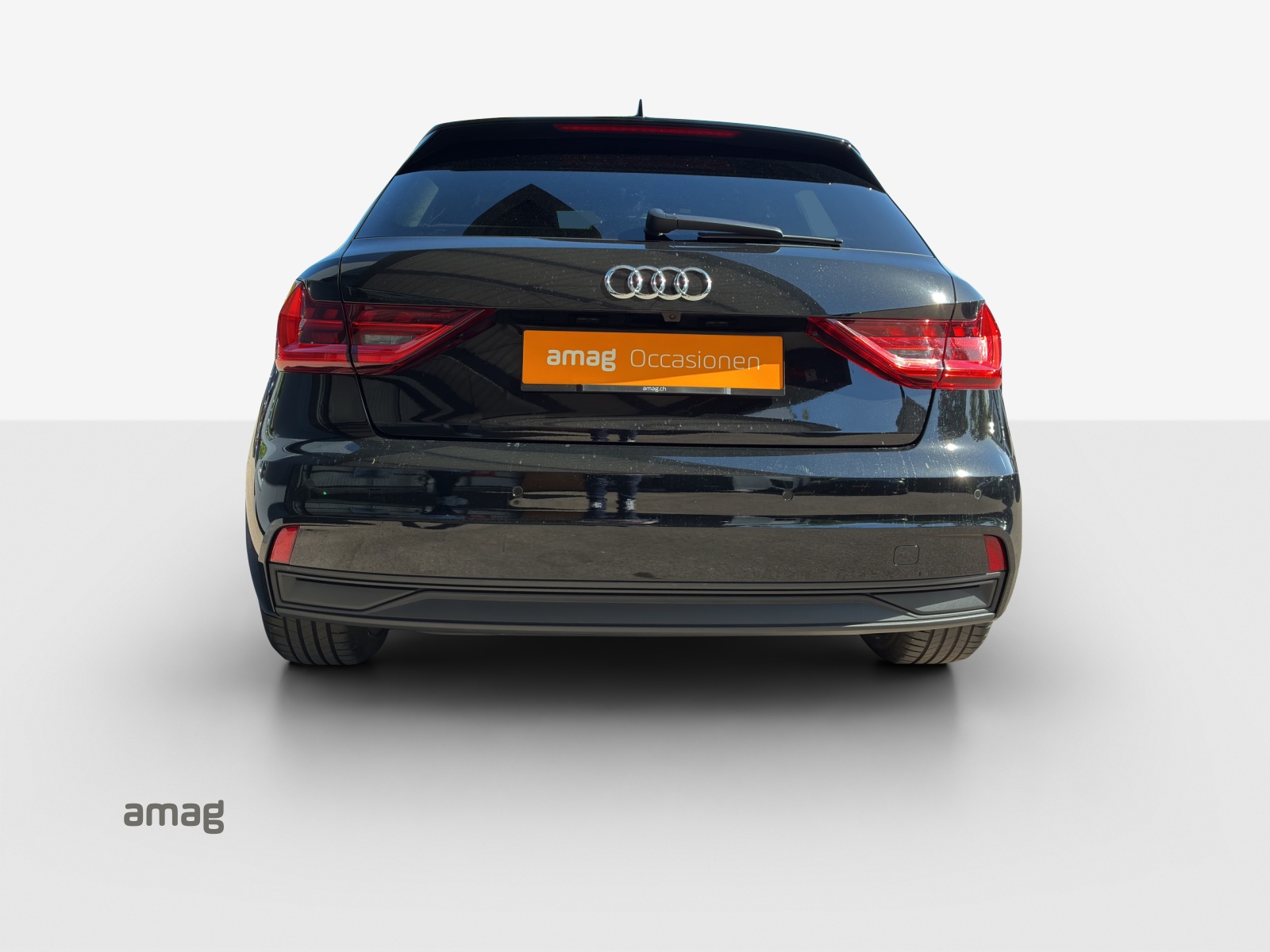 AUDI A1 Sportback 30 TFSI Attraction S-tronic-showroom-element-3