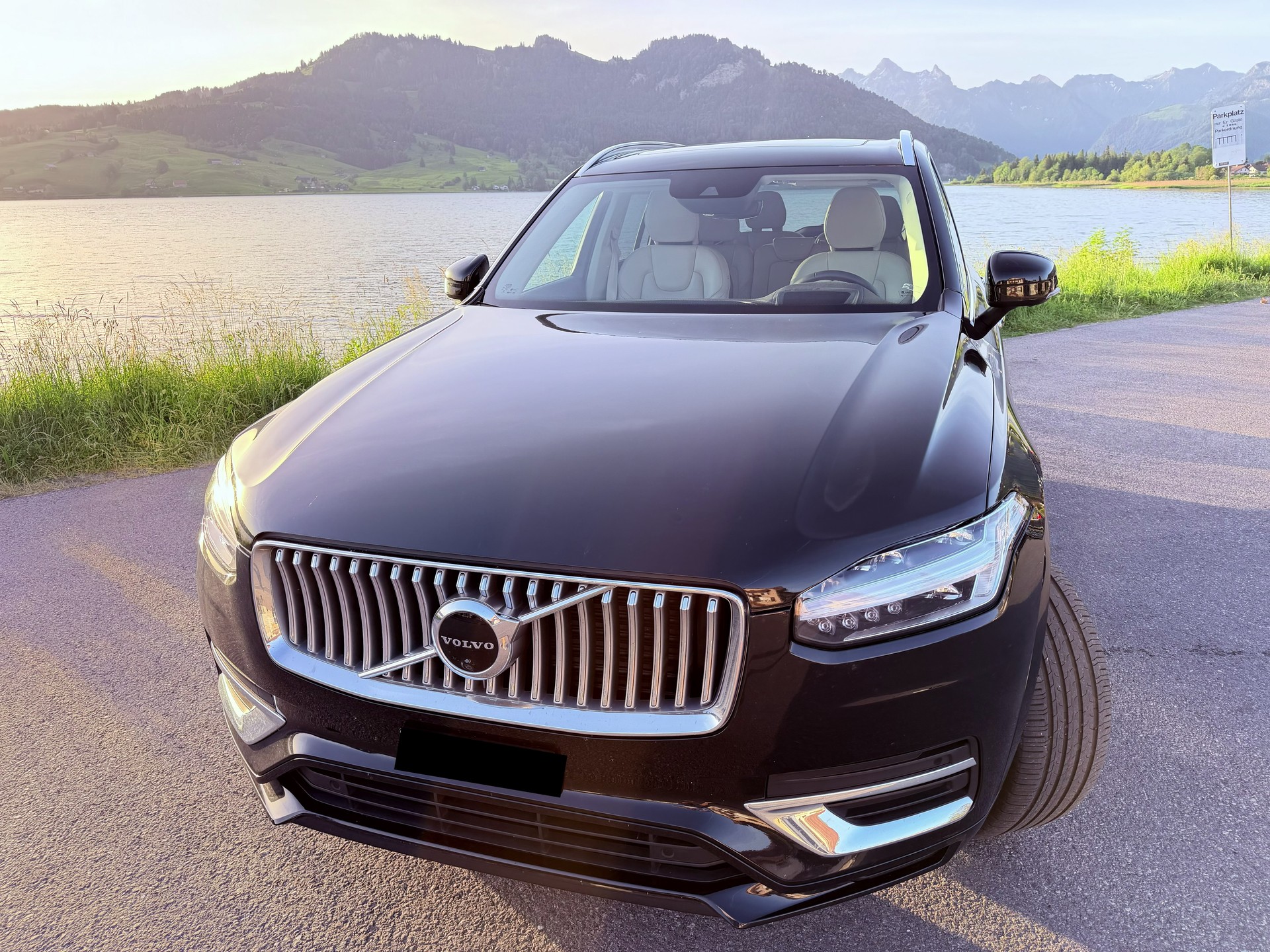 VOLVO 2.0 T8 TE Inscription 7P. eAWD-image-1