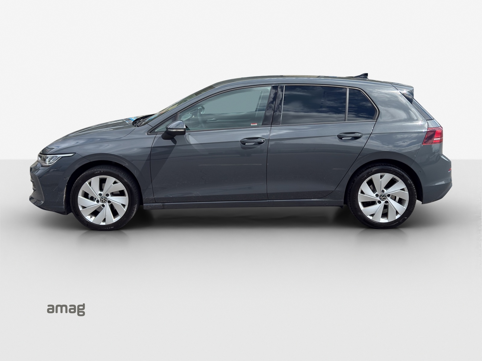 VW Golf 1.5 e TSI mHEV Life DSG-image-1